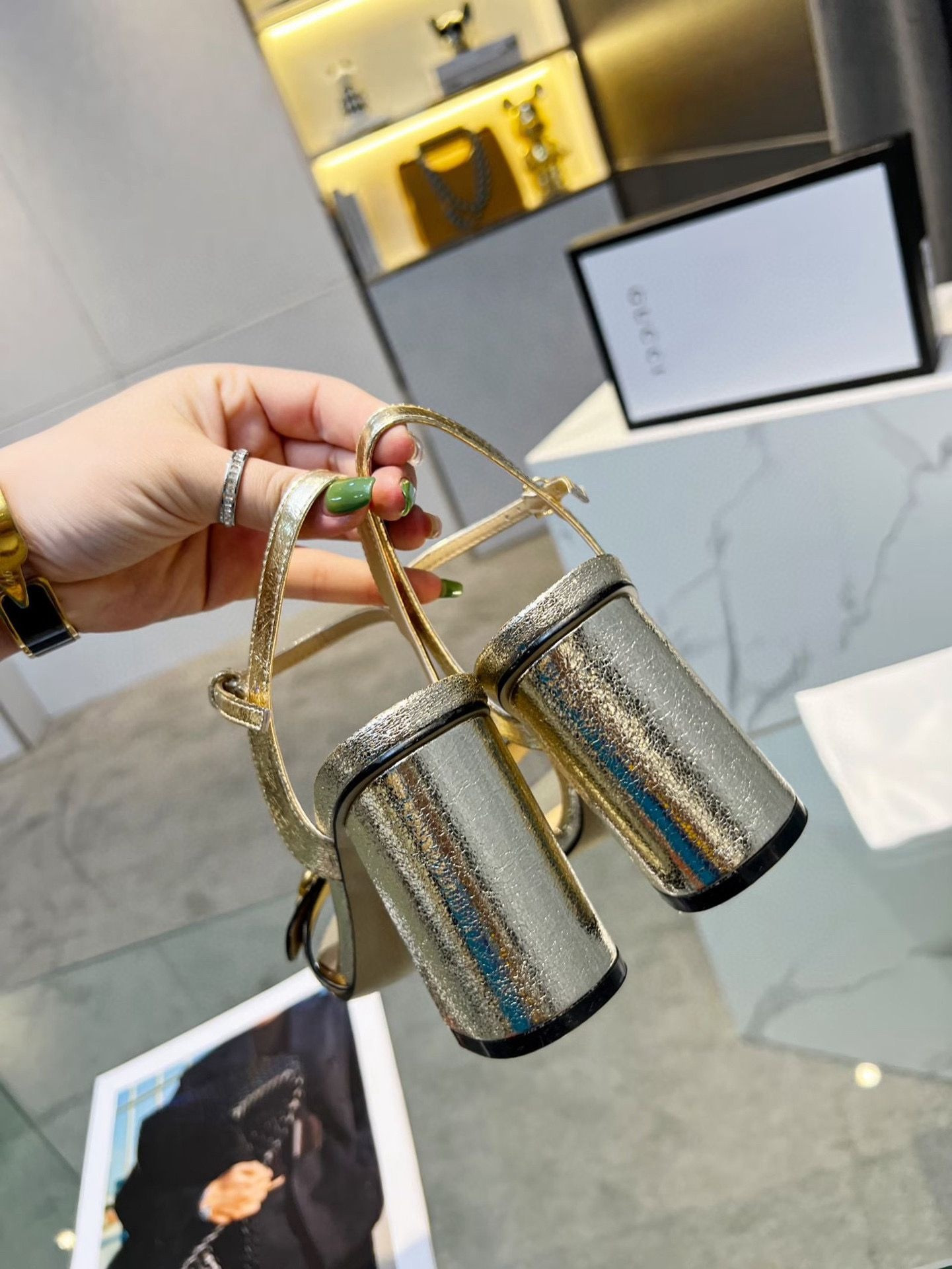 UA G*u*i HORSEBIT HEELED SANDAL