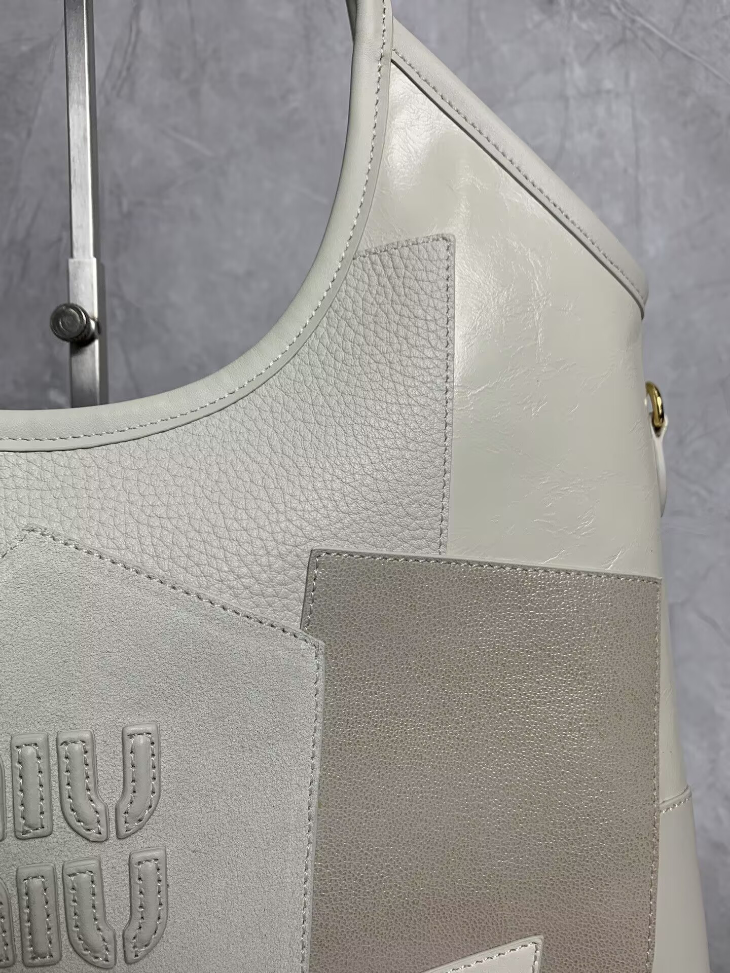Miu Miu IVY leather patchwork bag 40x35cm