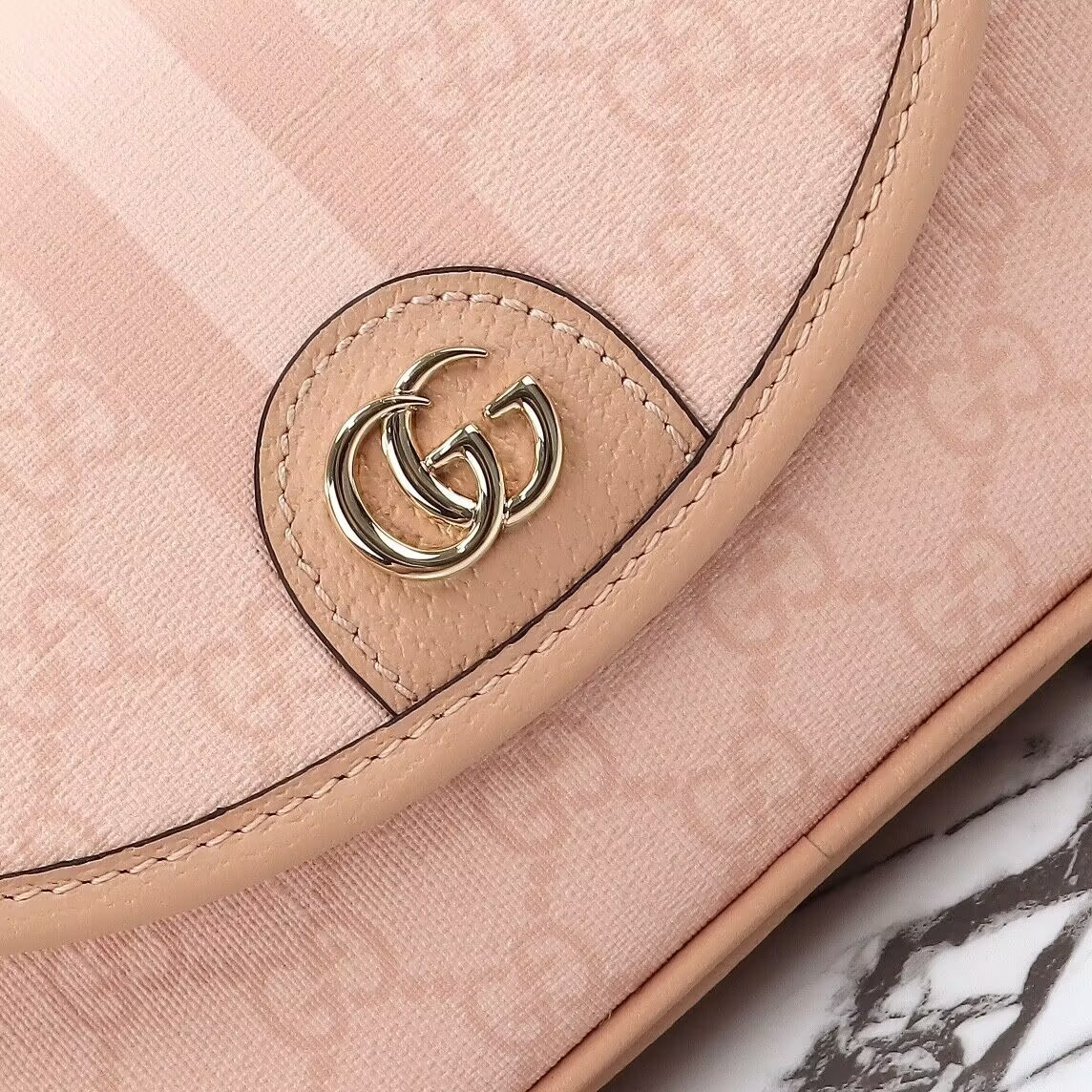 G*u*i Ophidia mini shoulder bag 13x19x5cm