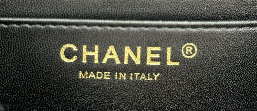 Ch*el MINI CLASSIC 11.12 HANDBAG 20 12 × 20 × 6 cm