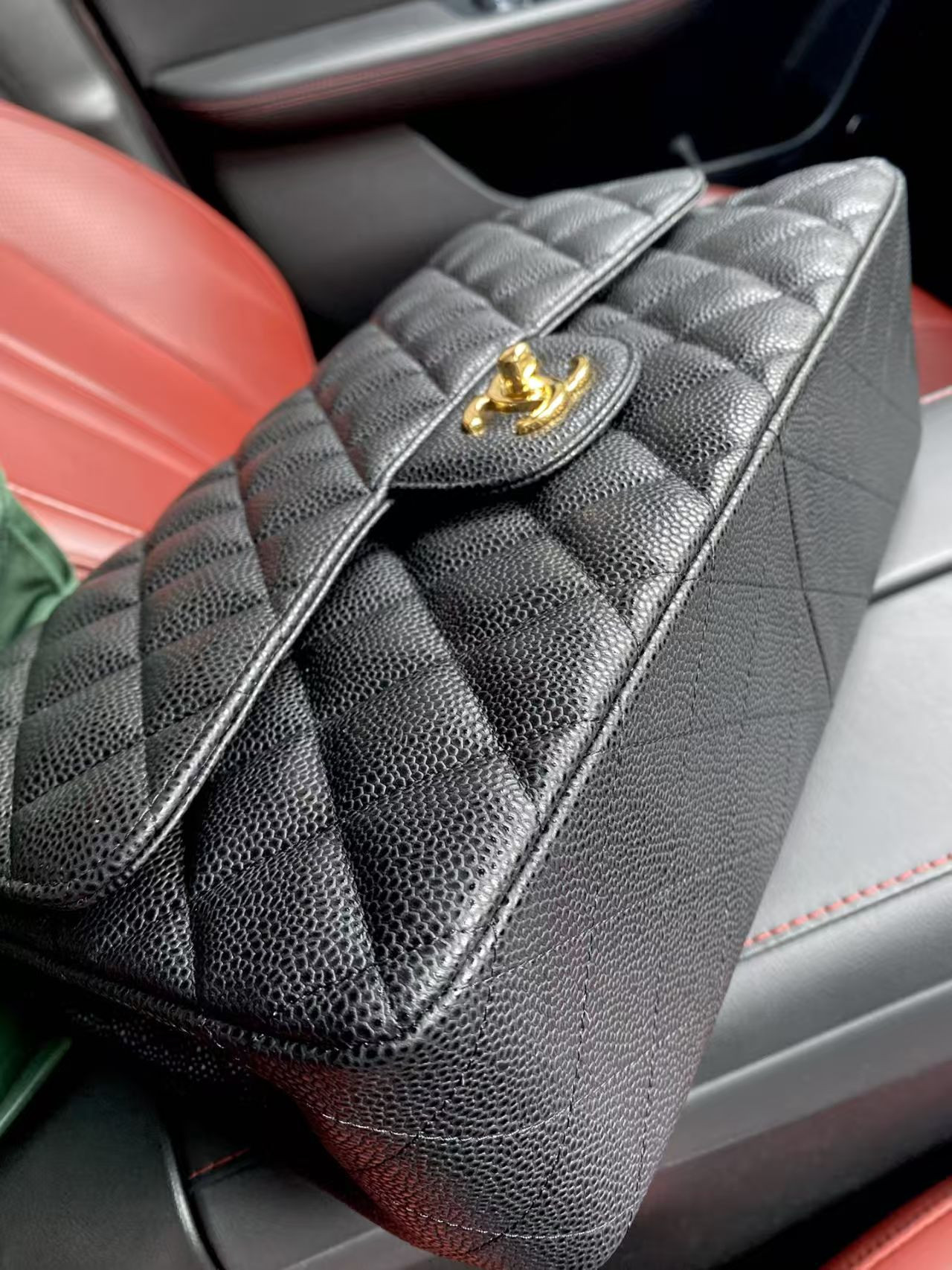 Ch*el Classic Flap Jumbo 30cm CF Black Gold 19.5x30x10cm