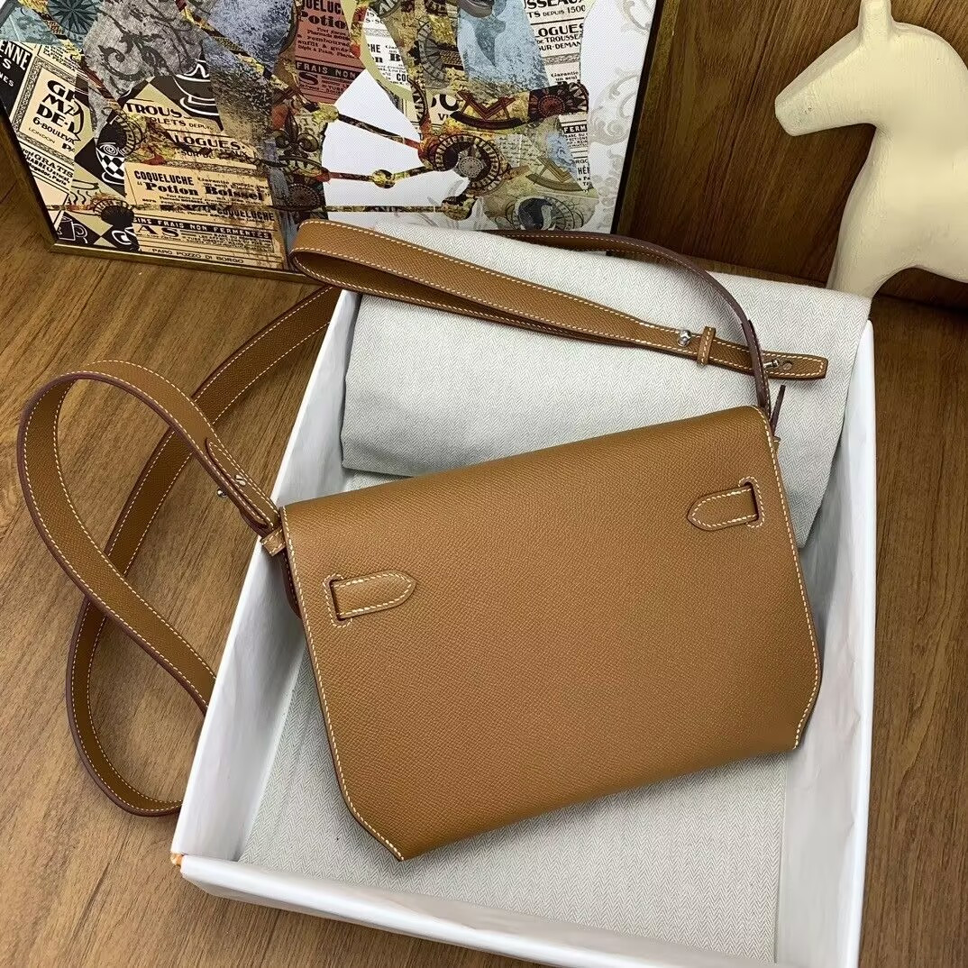 Hermès Kelly Depeches epsom 25cm