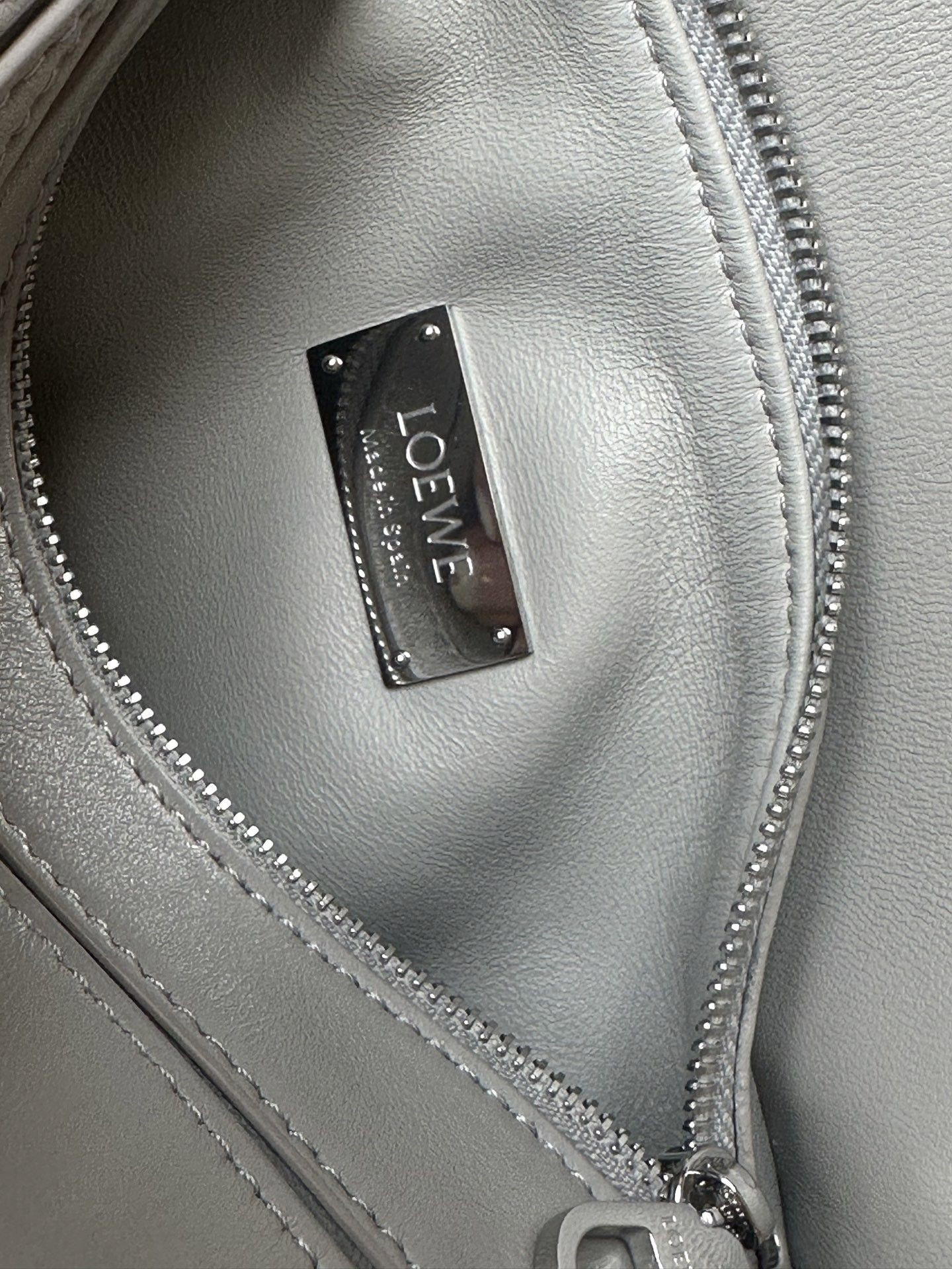 L0ew* Mini Featherlight Puzzle Bag Nappa Lambskin 18x12.5x8cm