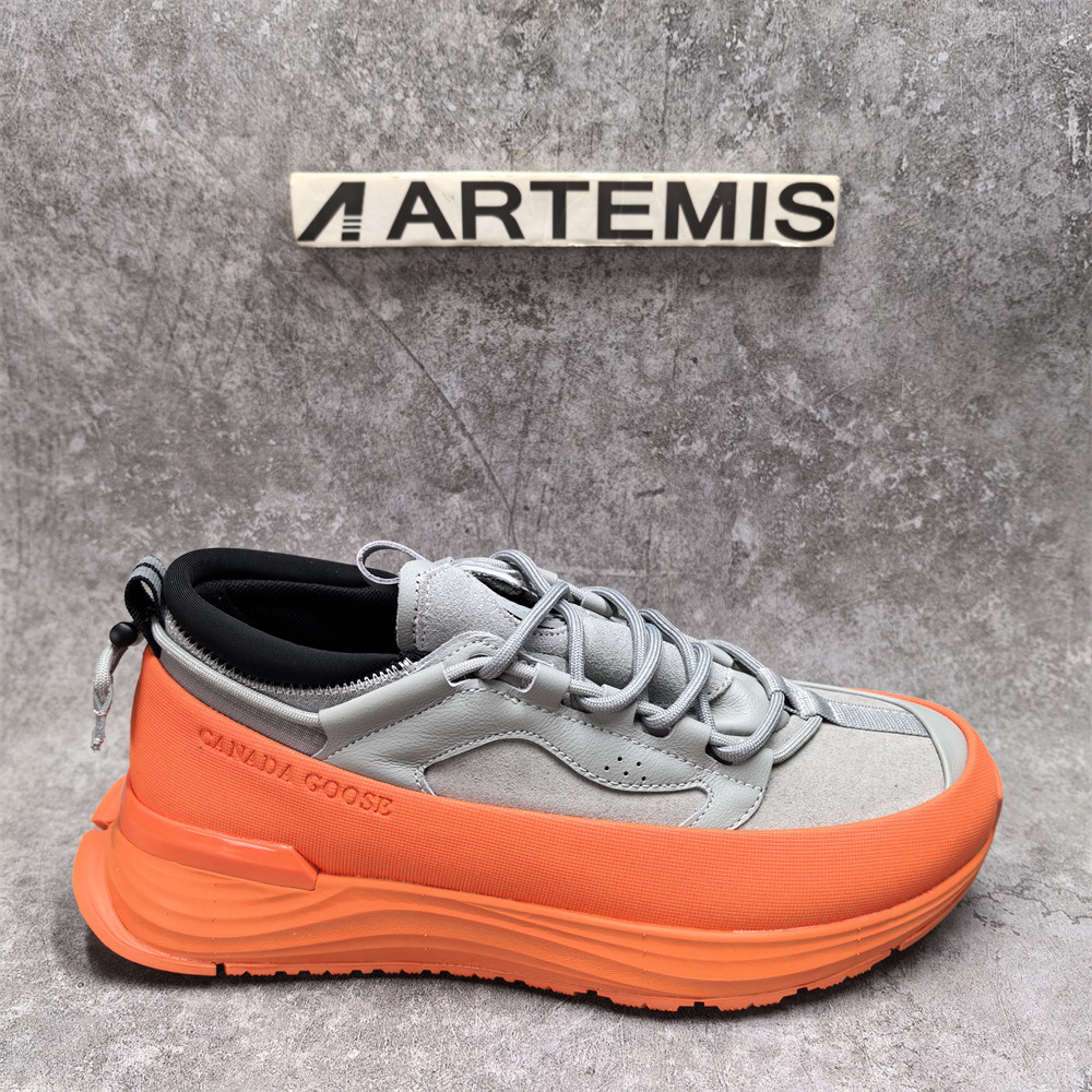 UA Can*a Go*e Glacier Trail Sneaker