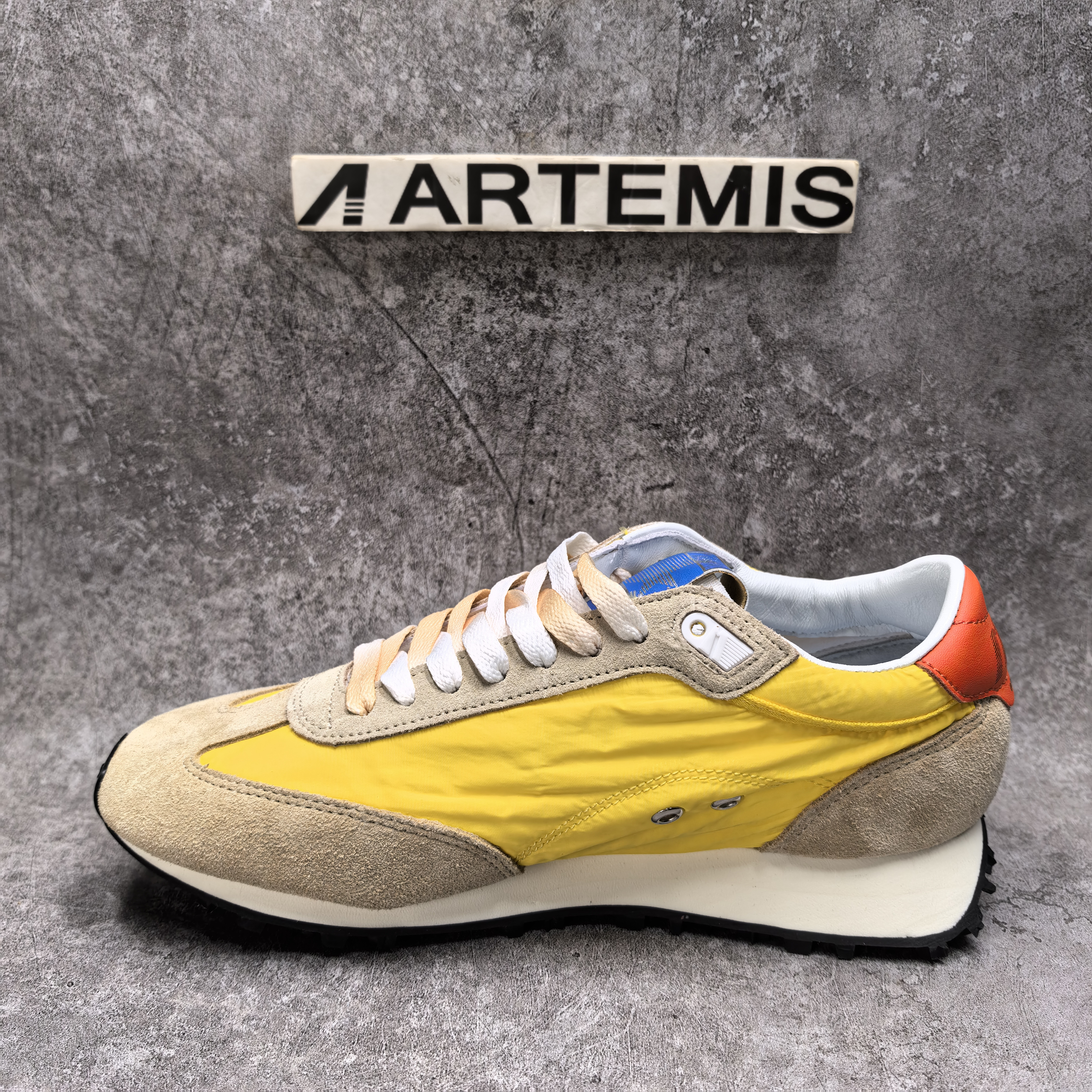 UA Golden Go*e Sneaker