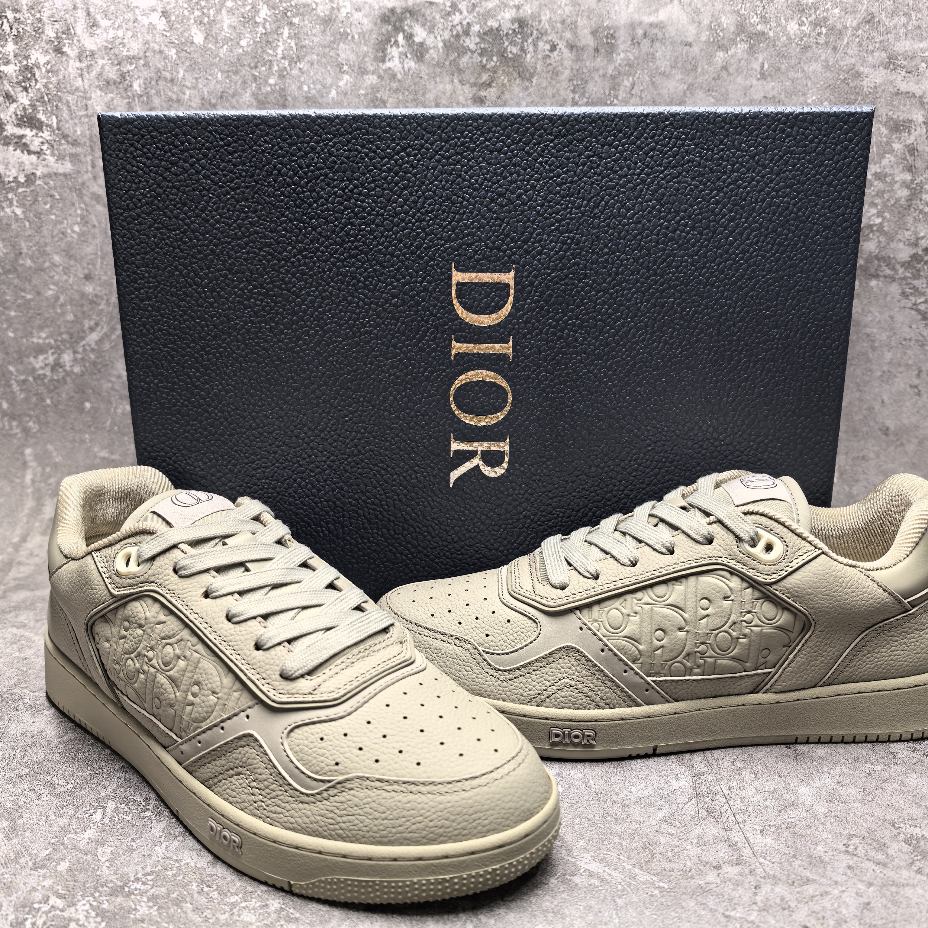 UA D*0r Sneaker