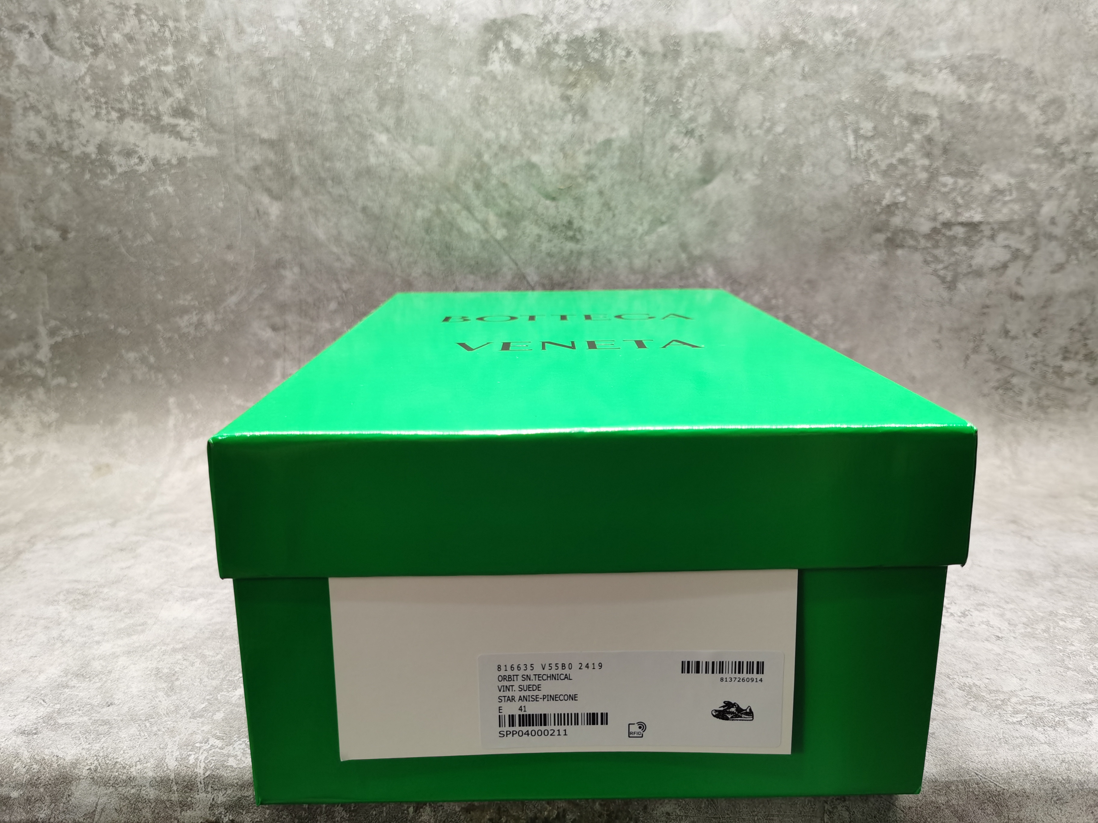 UA Bo*te*ga Ve*ne*ta Orbit Sneaker