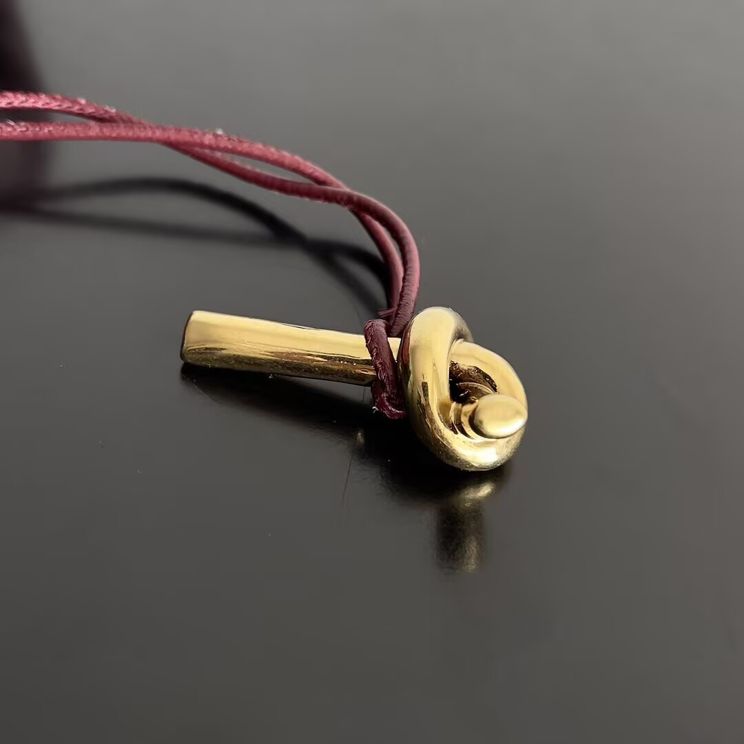 Bo*te*ga Ve*ne*ta Long Clutch Andiamo With Handle Fondant 31x13x3cm