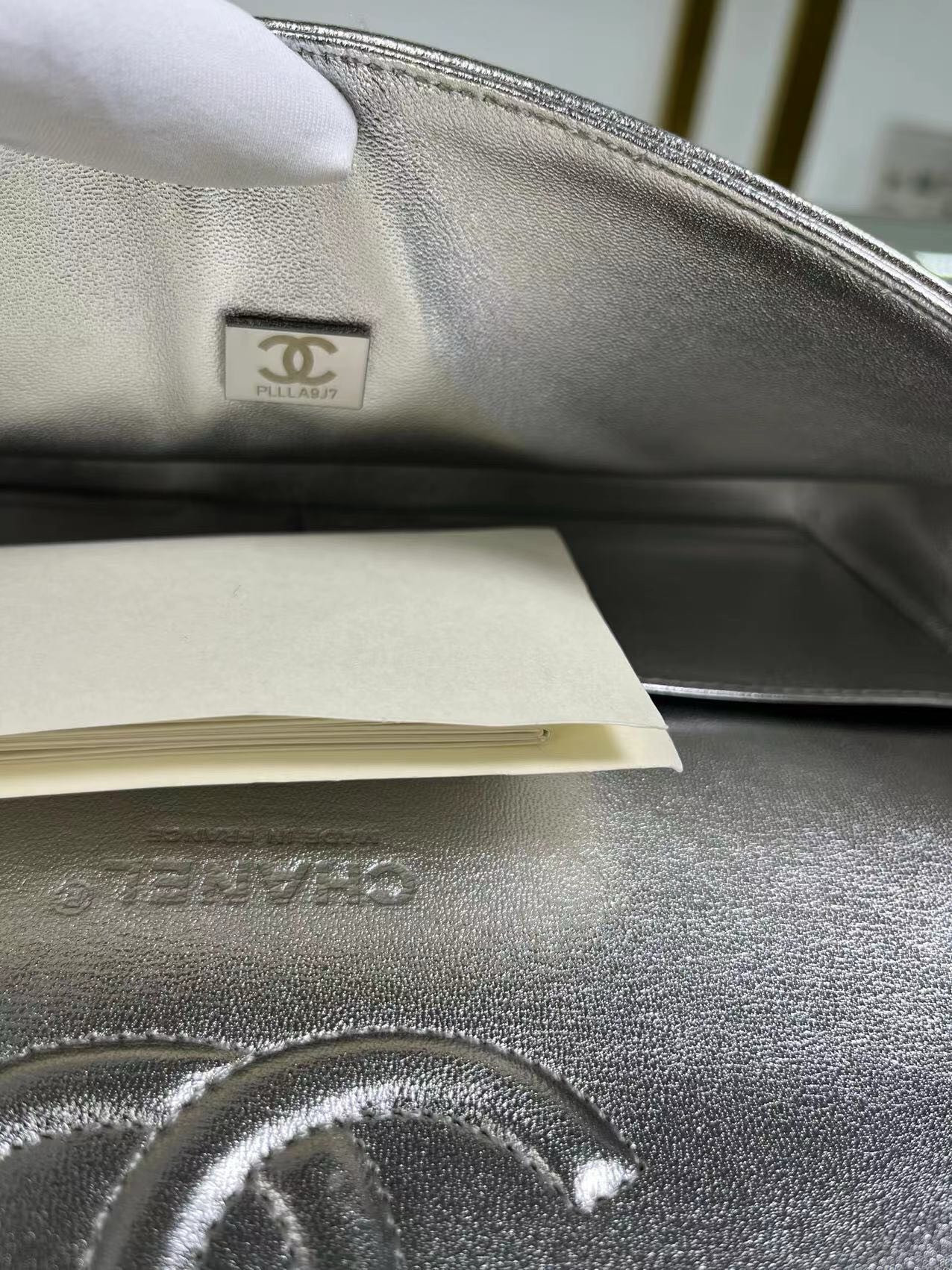 Ch*el Classic Flap a01112 SILVER 15.5×25.5×6.5cm