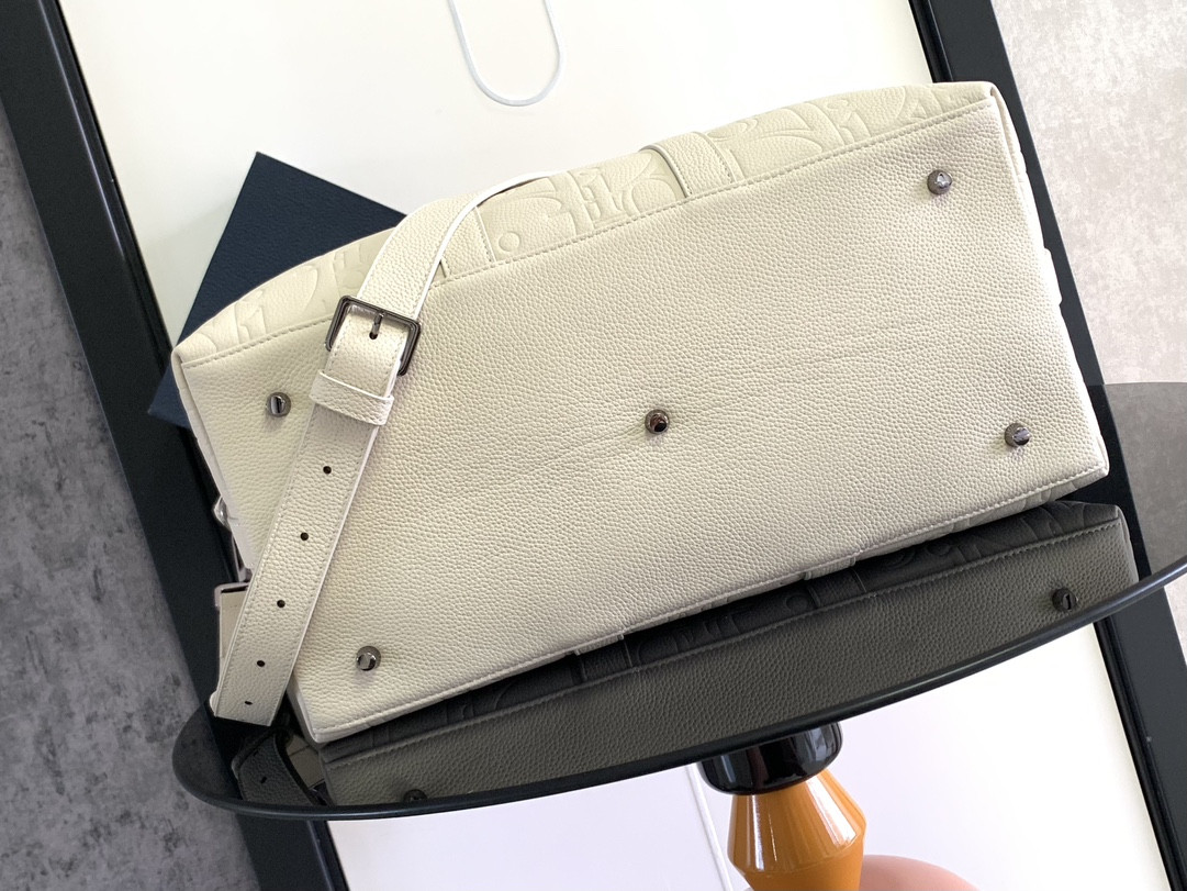 D*0r Weekender 40 Beige D*0r Gravity Leather and Beige Grained Calfskin 57.5 x 34.5 x 22 cm