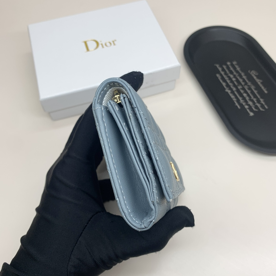 D*0r Card Holder