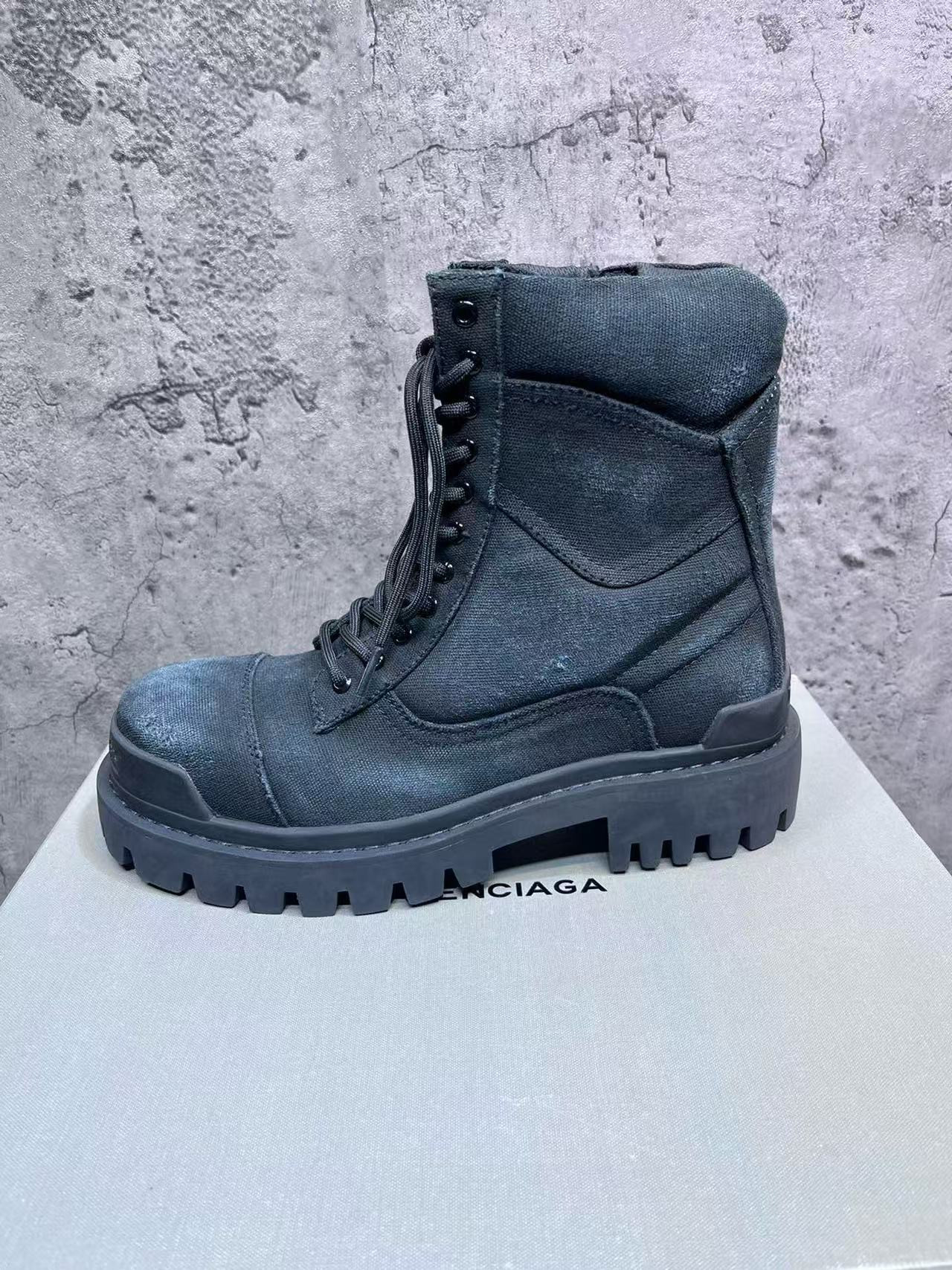 UA Ba*len*cia*ga MEN