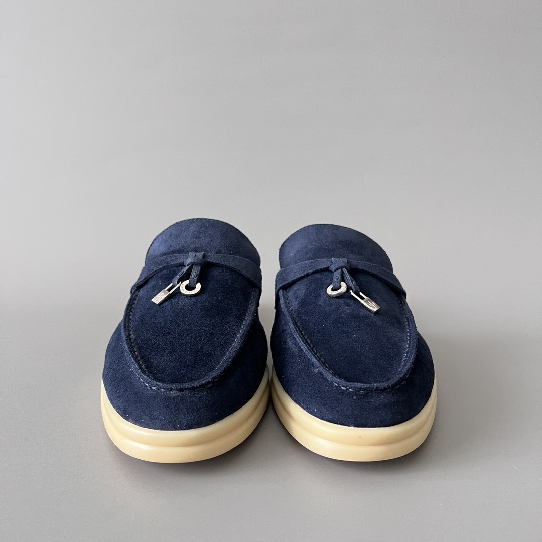 UA L**o p*ana Babouche Charms Walk Loafers