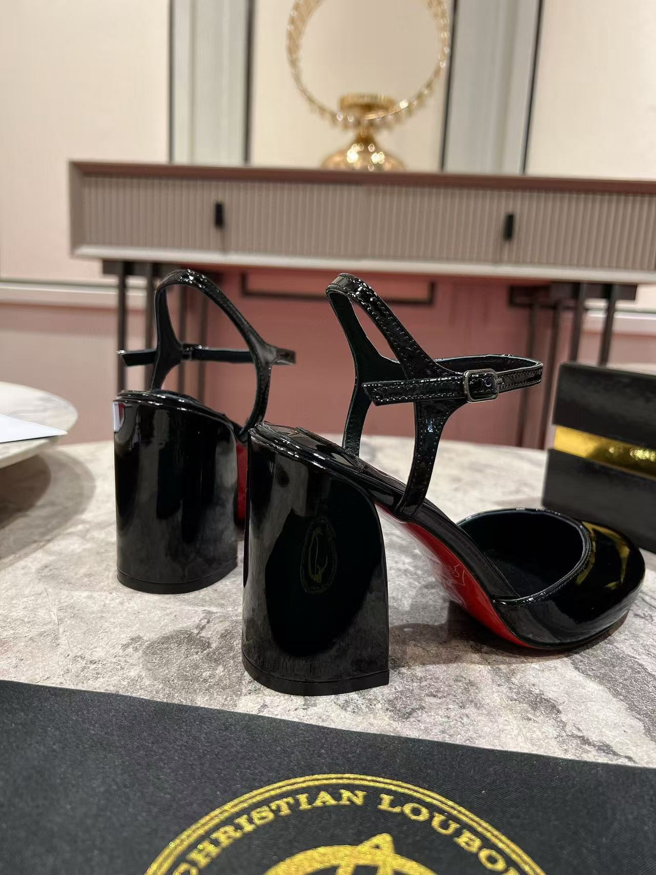 UA Ch**an LOUBOUTIN Shoes