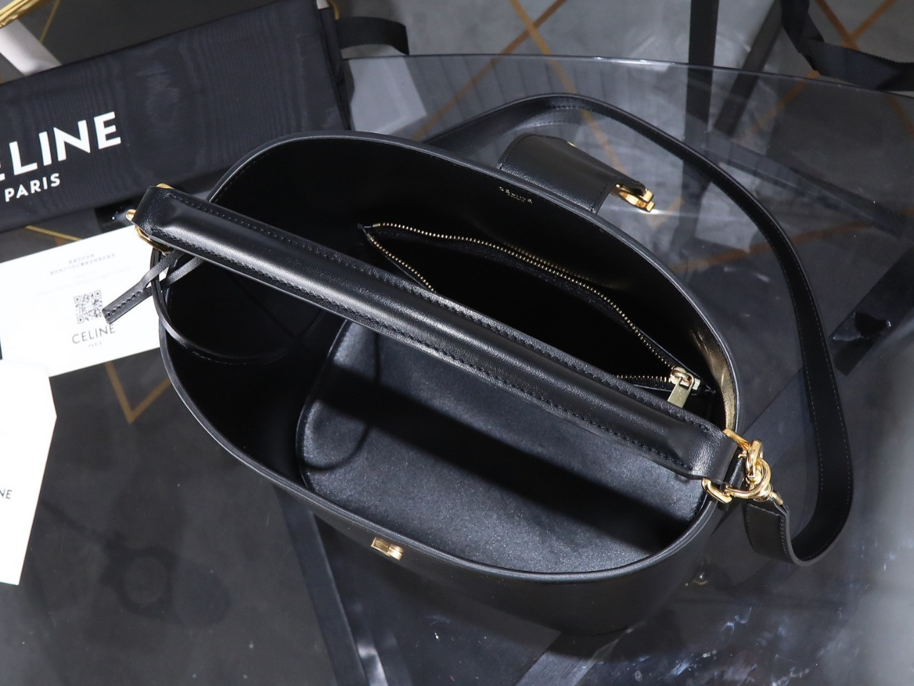 Ce**e L0*ise 23.5x24x16cm