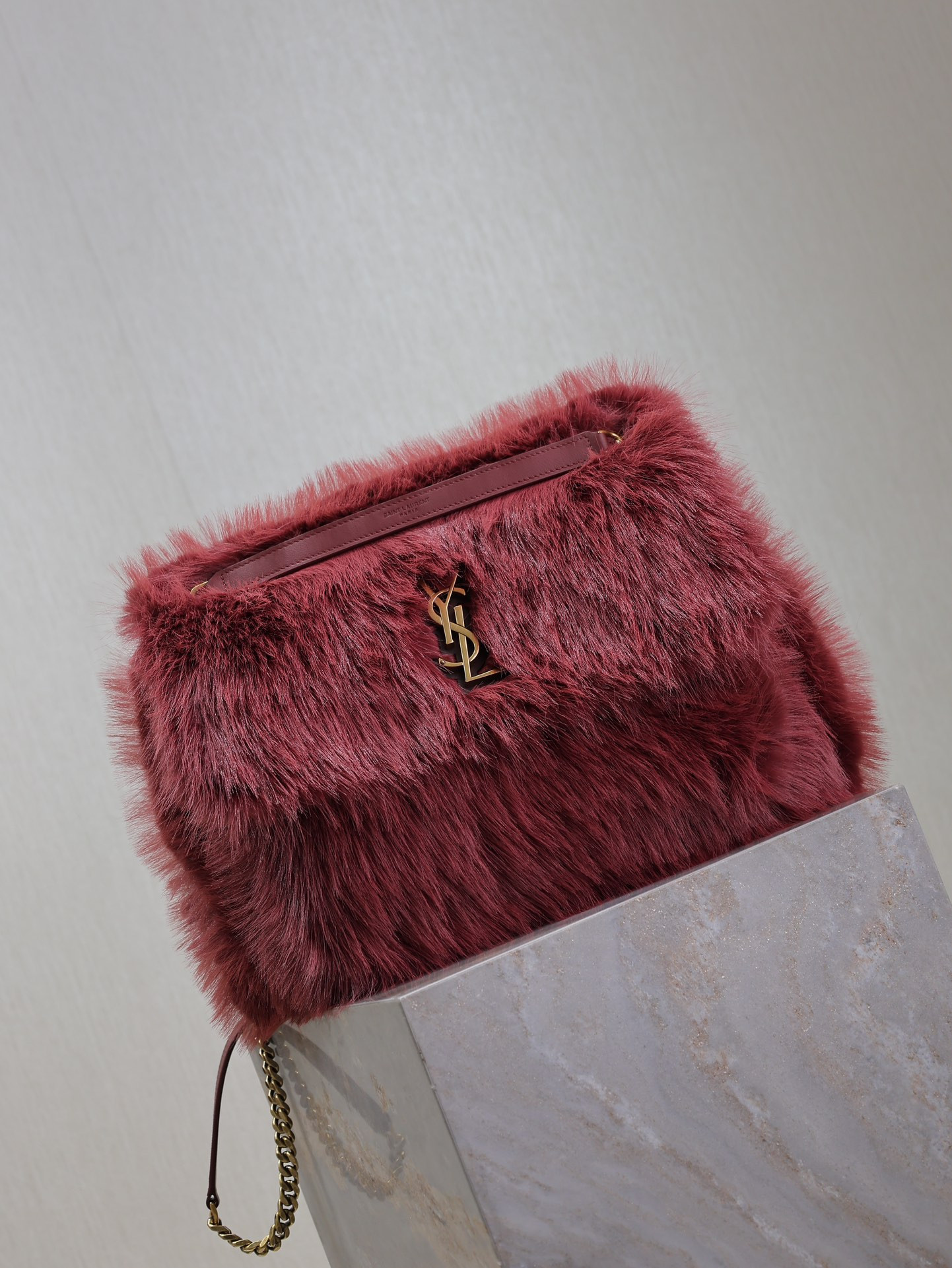 Y*L NIKI LARGE IN SHEARLING 32x23x9cm