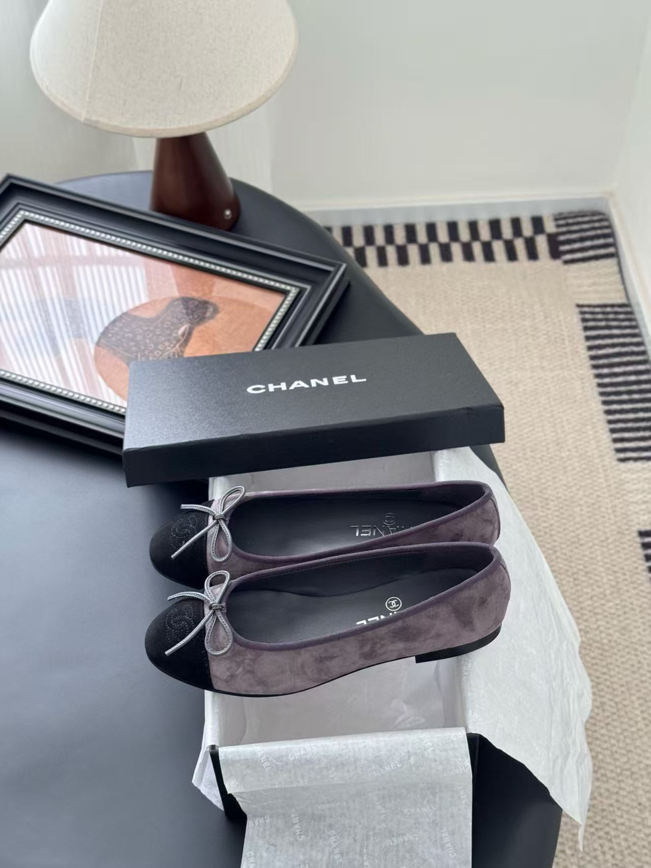 UA Ch*el Ballet flats