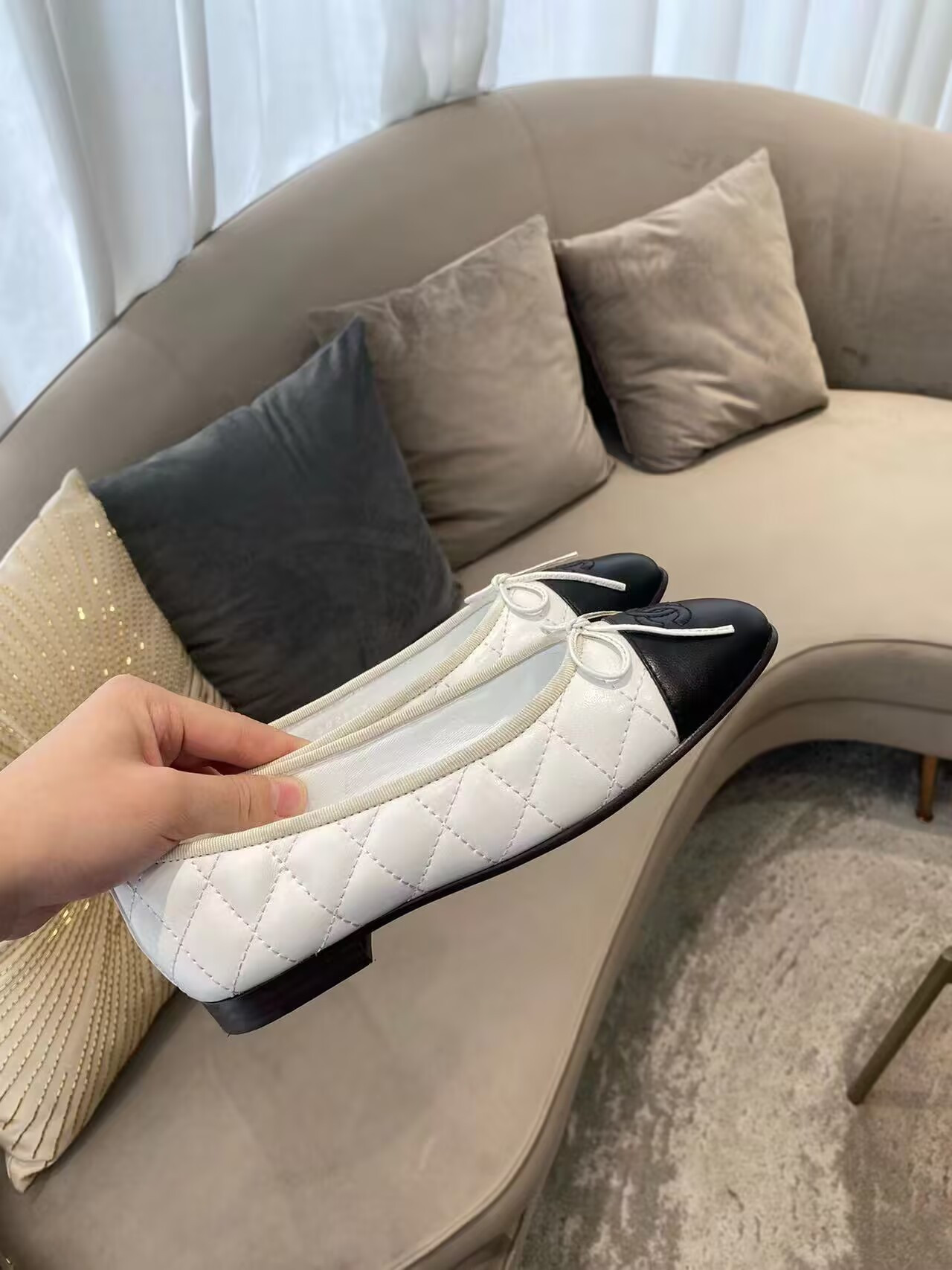 Ch*el BALLET FLATS Aged Calfskin White & Black