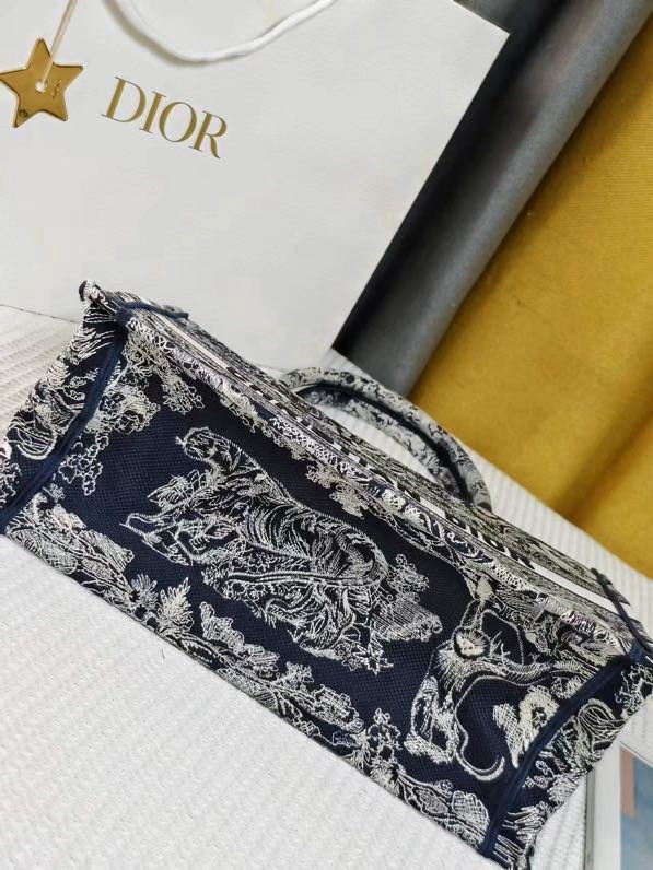 LARGE D*0r BOOK TOTE Blue and Ecru Toile de Jouy Reverse Embroidery 16.5 x 14 x 7.5 inches