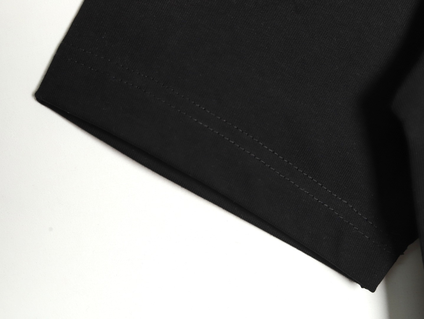 Ch**me He**ts 25ss Short-sleeved T-shirt