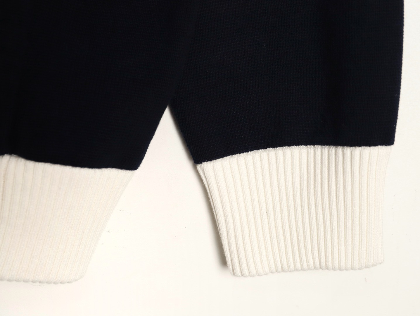 L0*is V*t0n LV Sweaters Coats