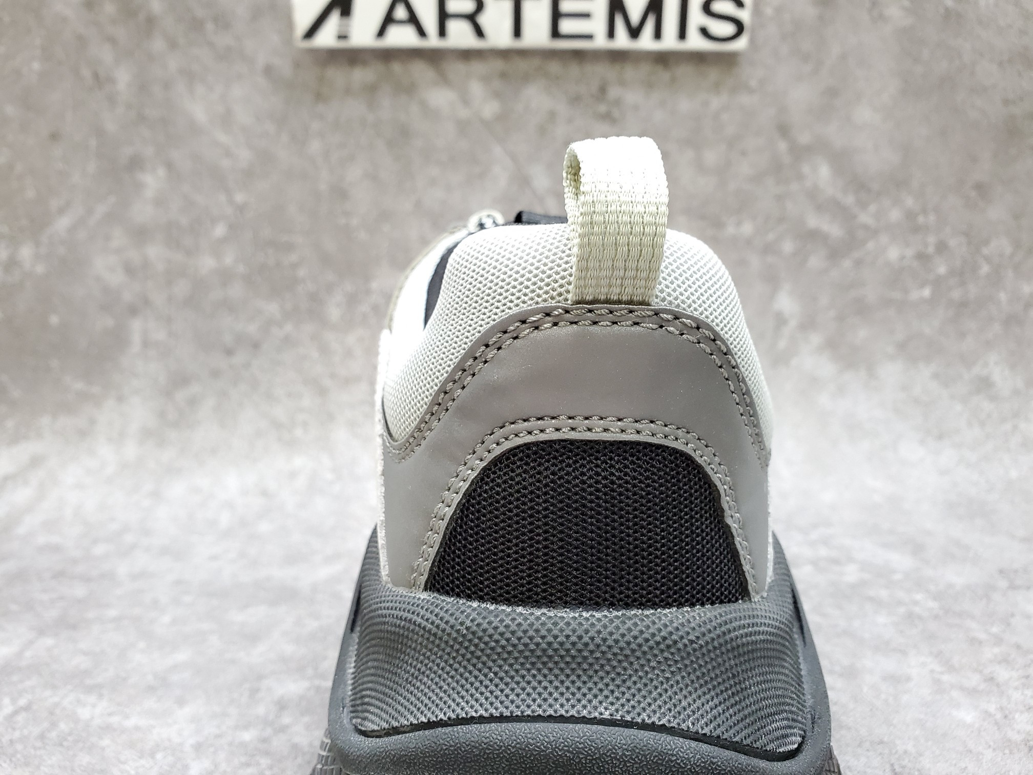 Balenciga Triple S Black Silver