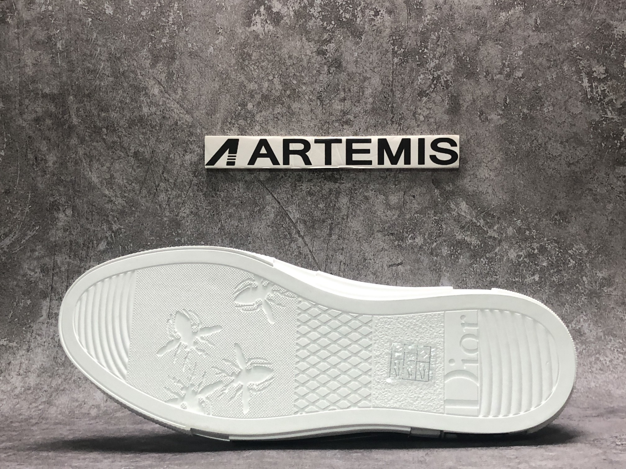 D*0r B23 High Top Oblique