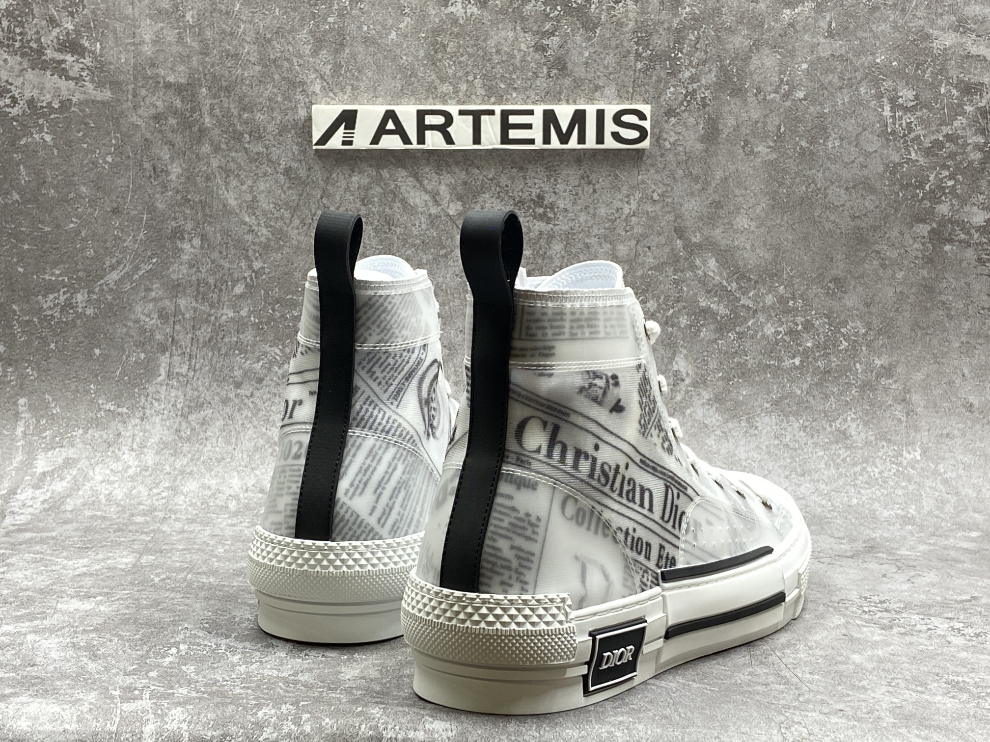 D*0r B23 High Top Daniel Asham Newspaper