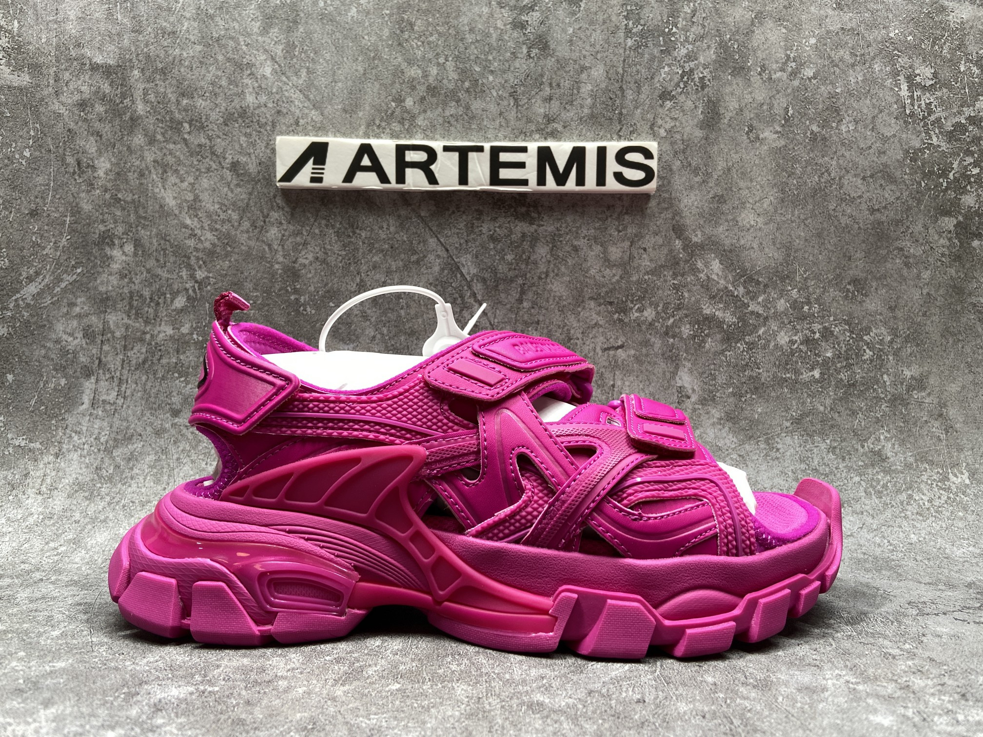 Balenciga Track Sandal Rose Bubble Gum