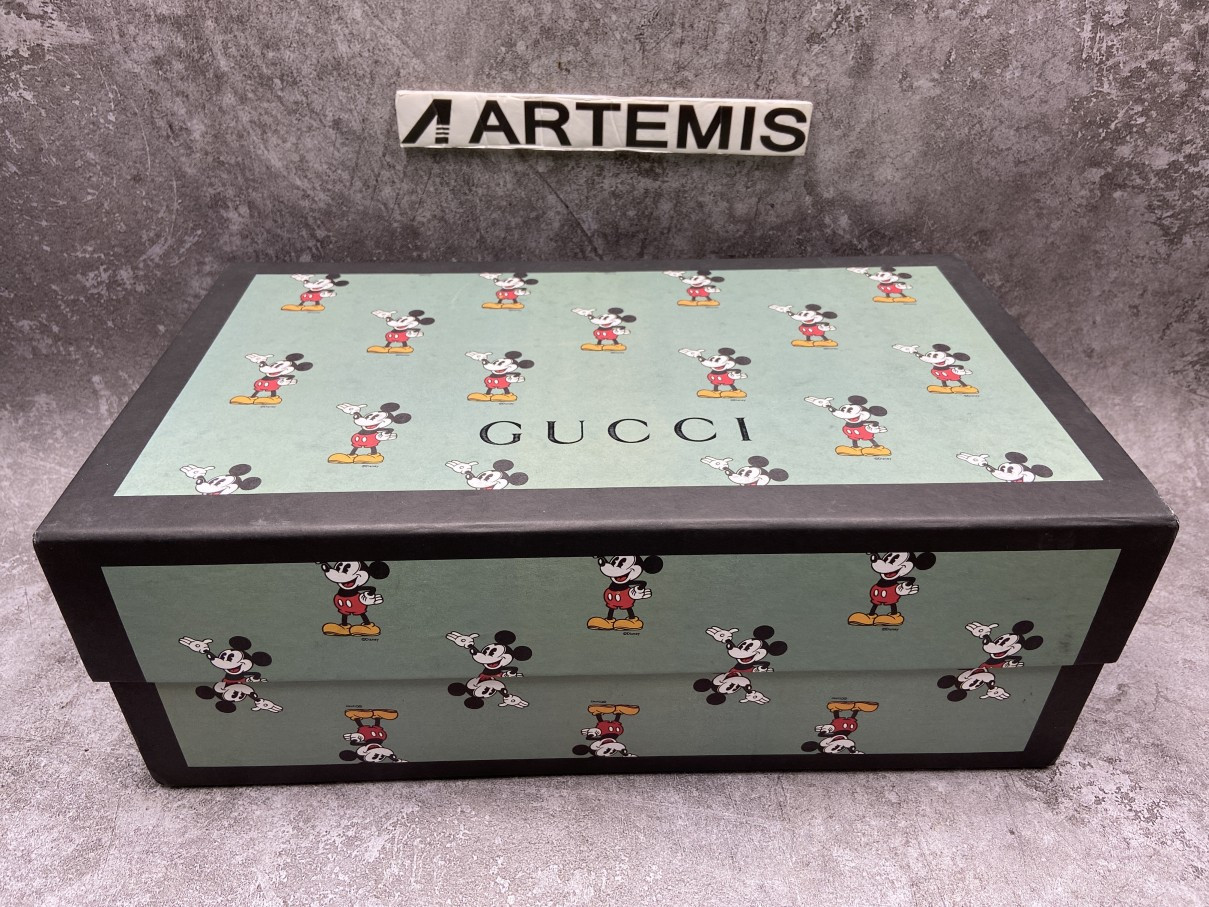 G*u*i Ace x Disney Ivory