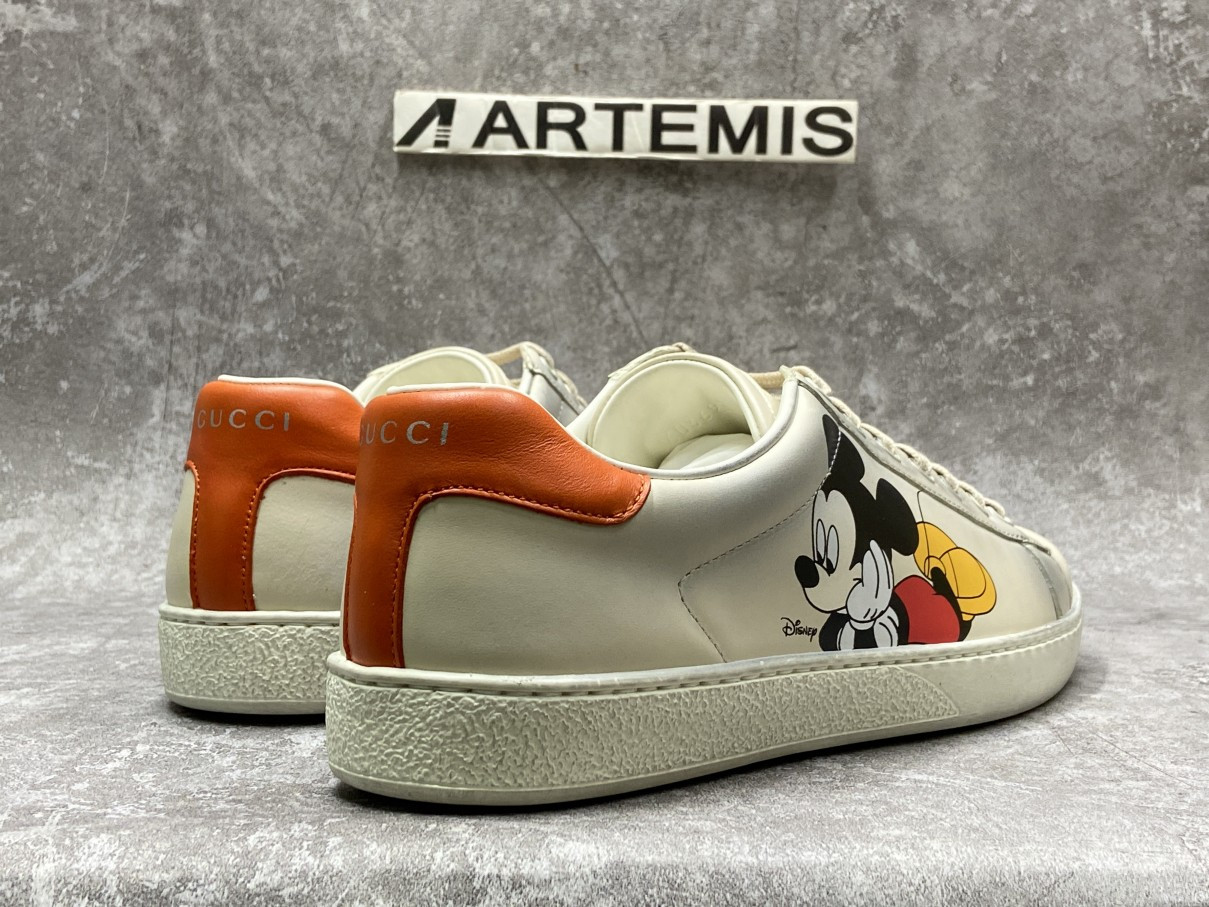 G*u*i Ace x Disney Ivory