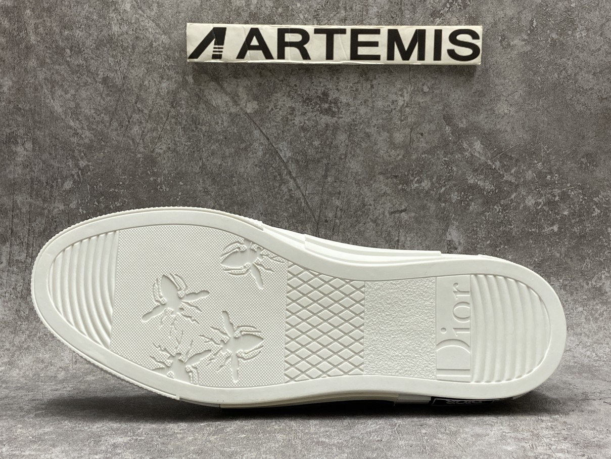 D*0r And Shawn B23 Slip On Logo Oblique