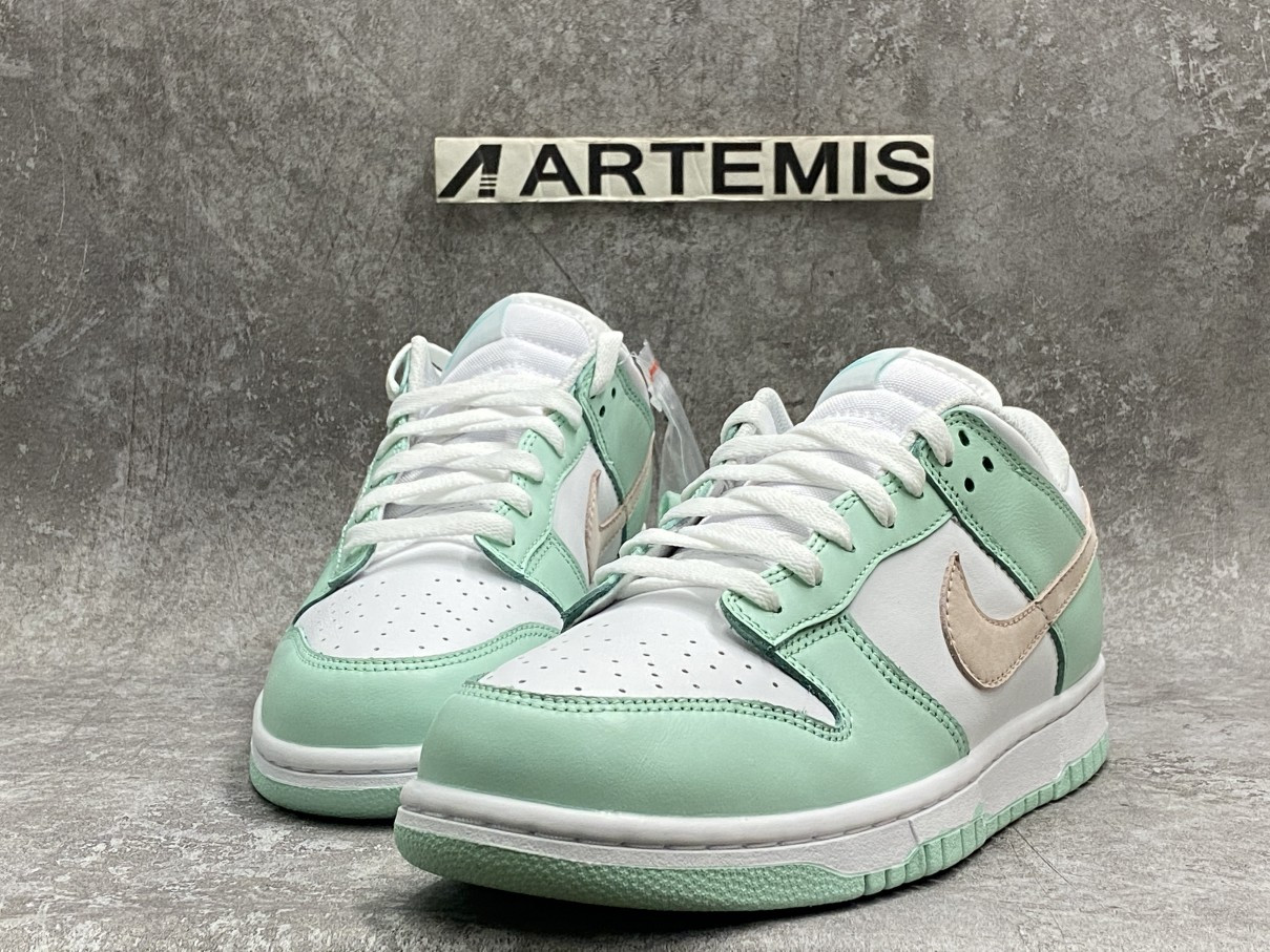 Nike SB Dunk Low Turbo Green
