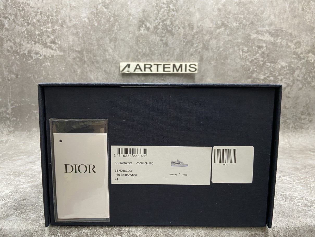 Air Jordan 1 Retro Low D*0r (Blue Box Version)