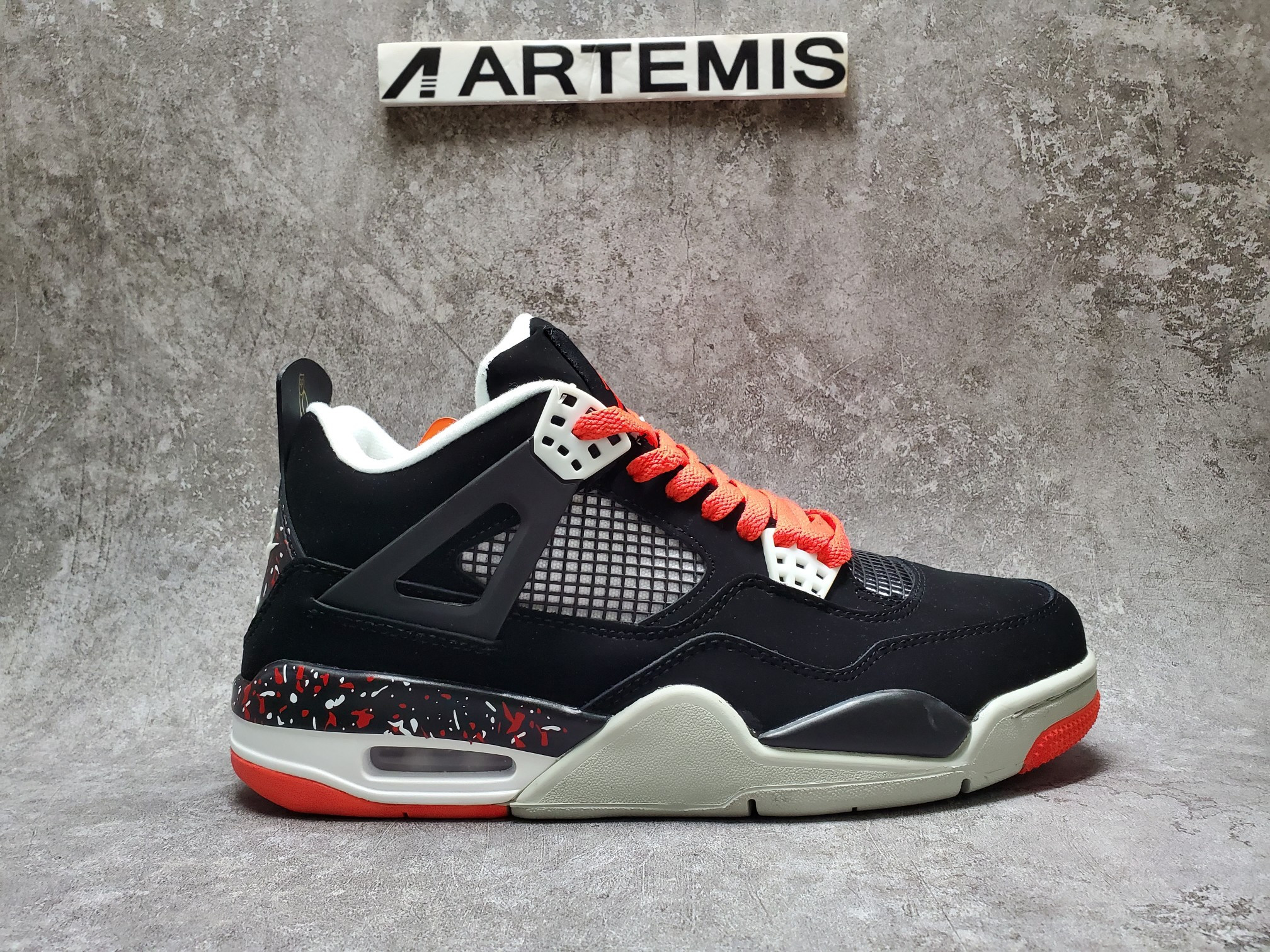 Air Jordan 4 Retro X OVO