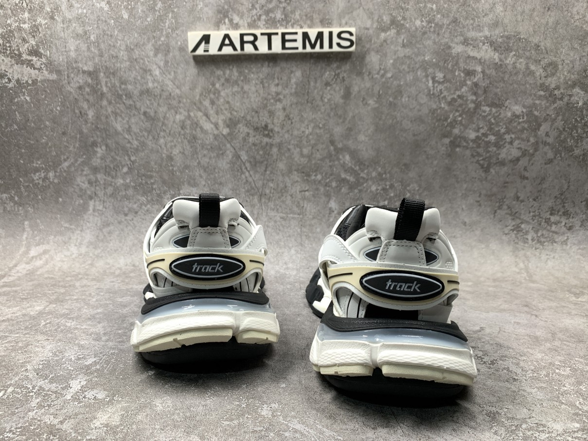 Balenciga Track Sneaker White Black