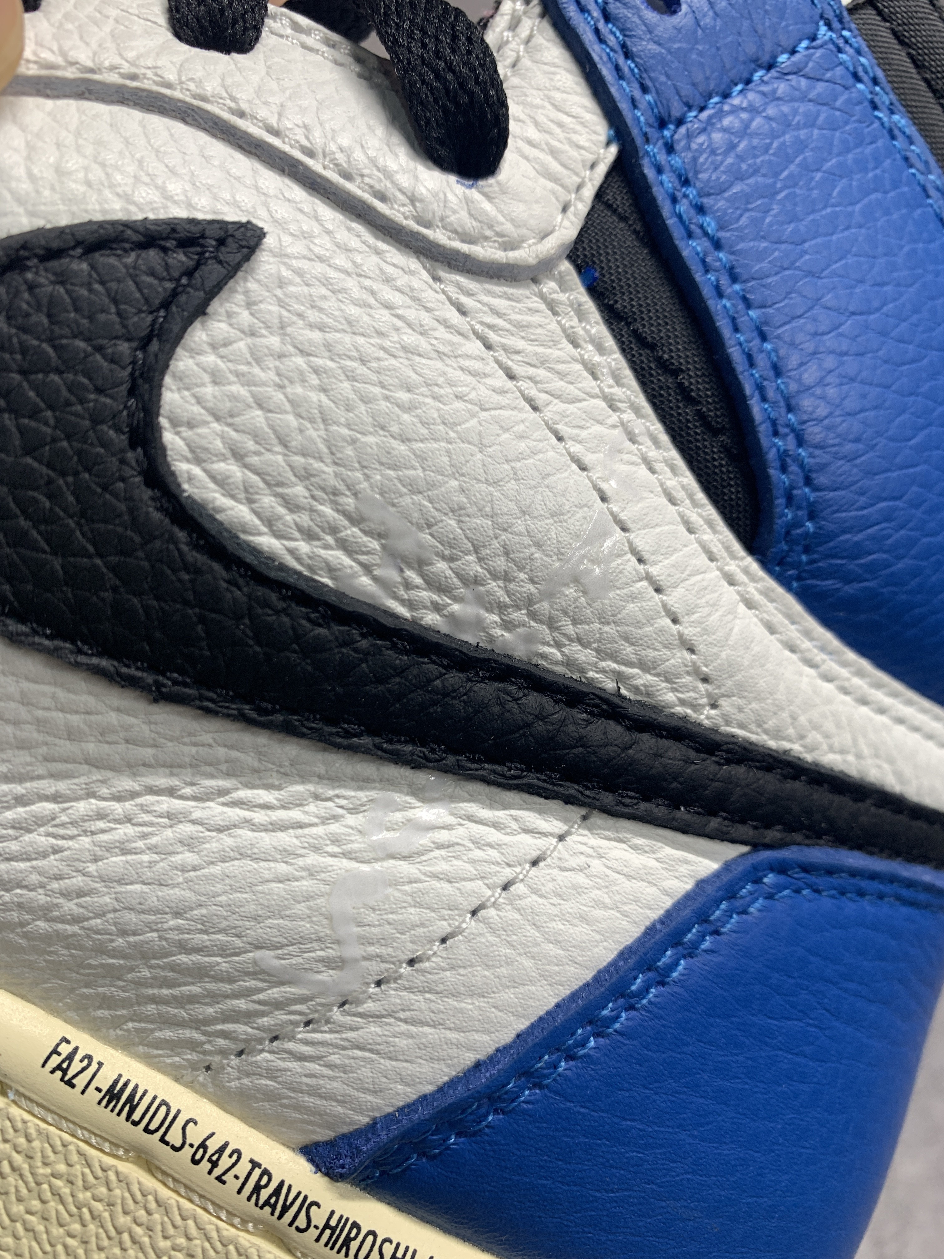 Air Jordan 1 Retro High x Travis Scott x Fragment