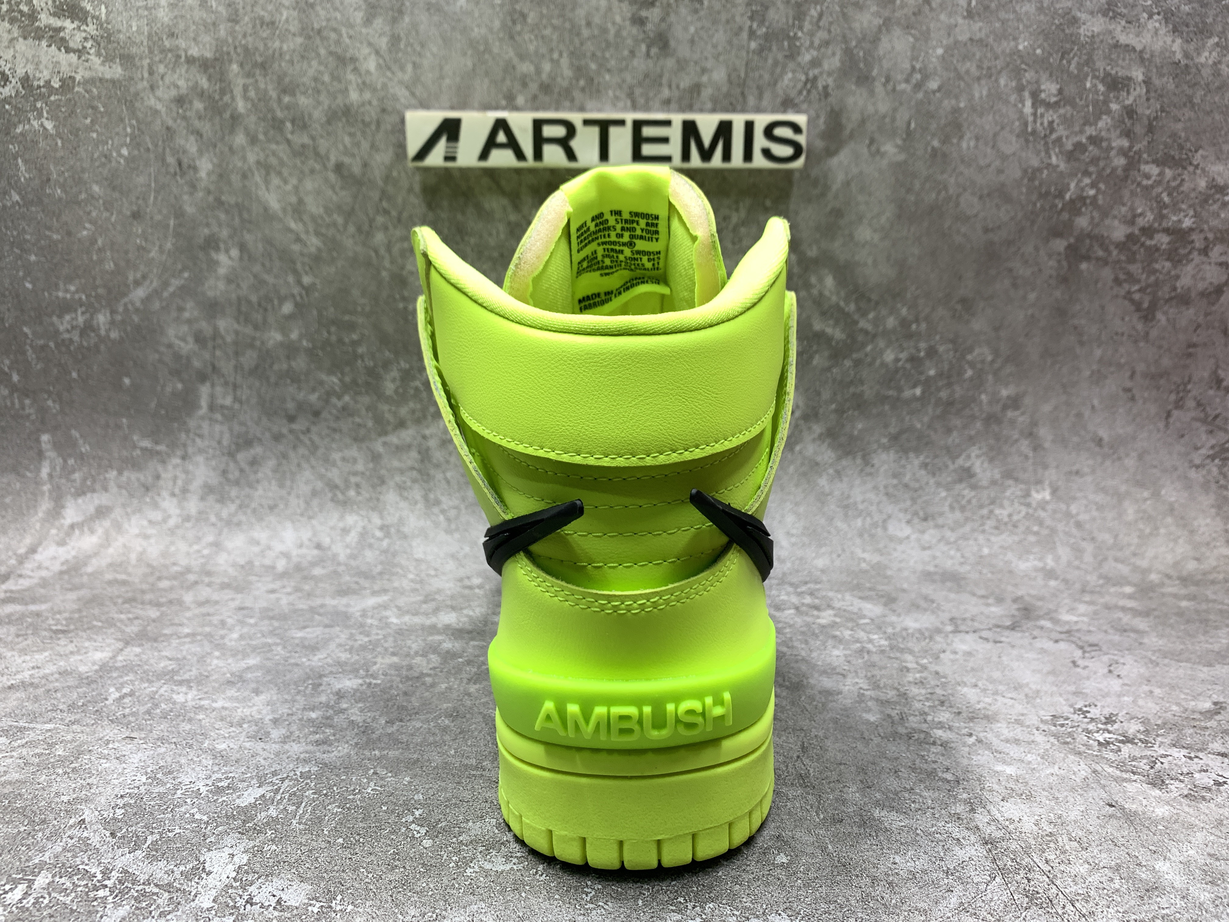 Nike Dunk High AMBUSH Flash Lime