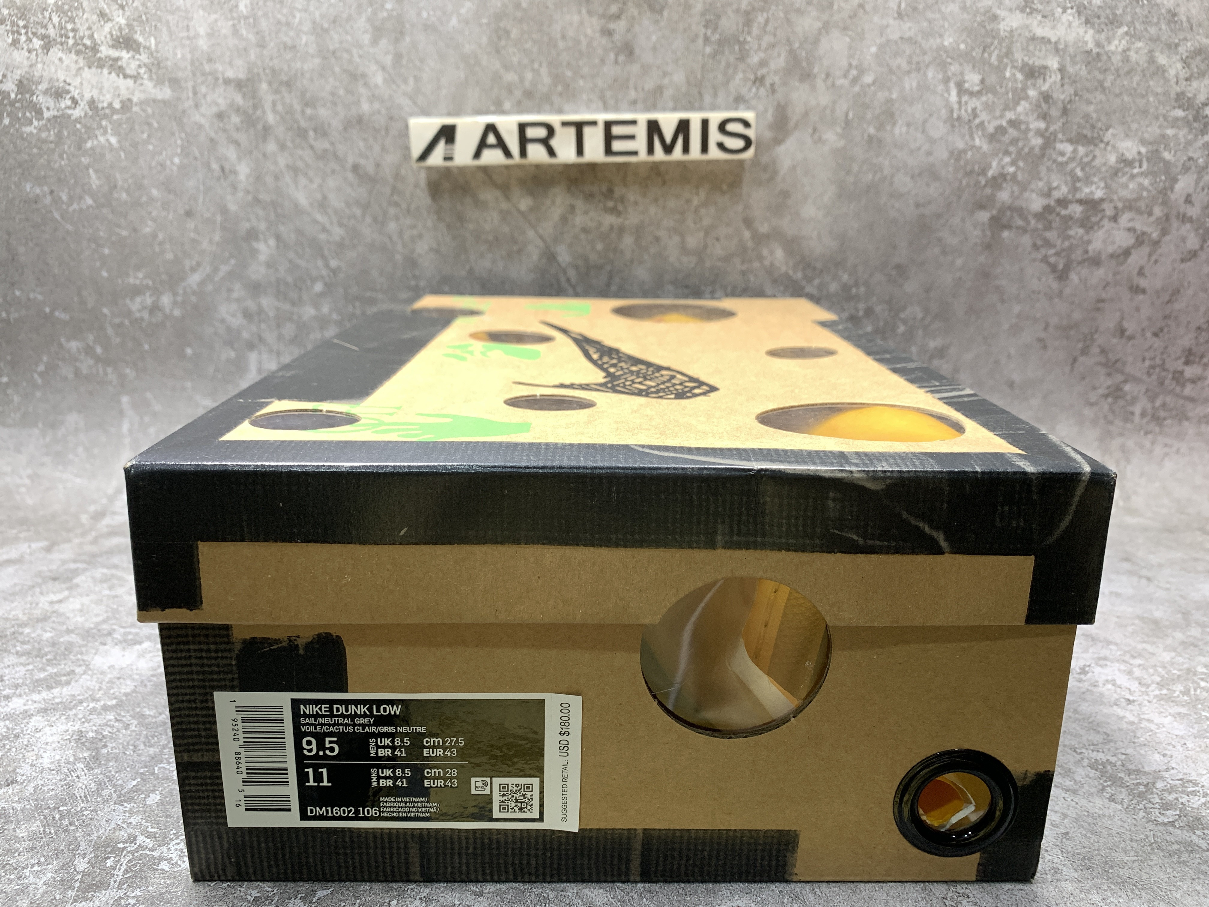 Nike Dunk Low x Off-White 08 of 50