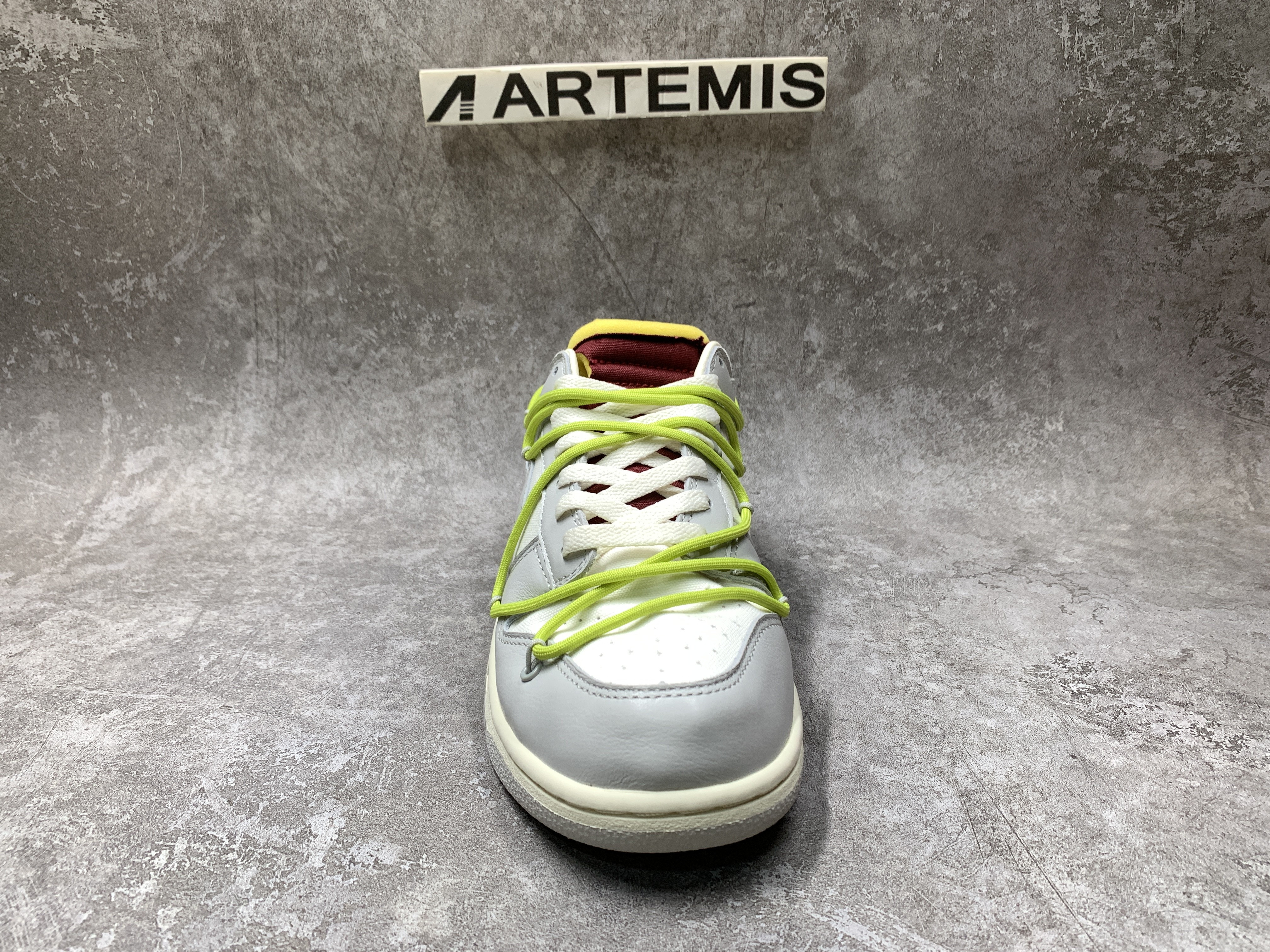 Nike Dunk Low x Off-White 08 of 50