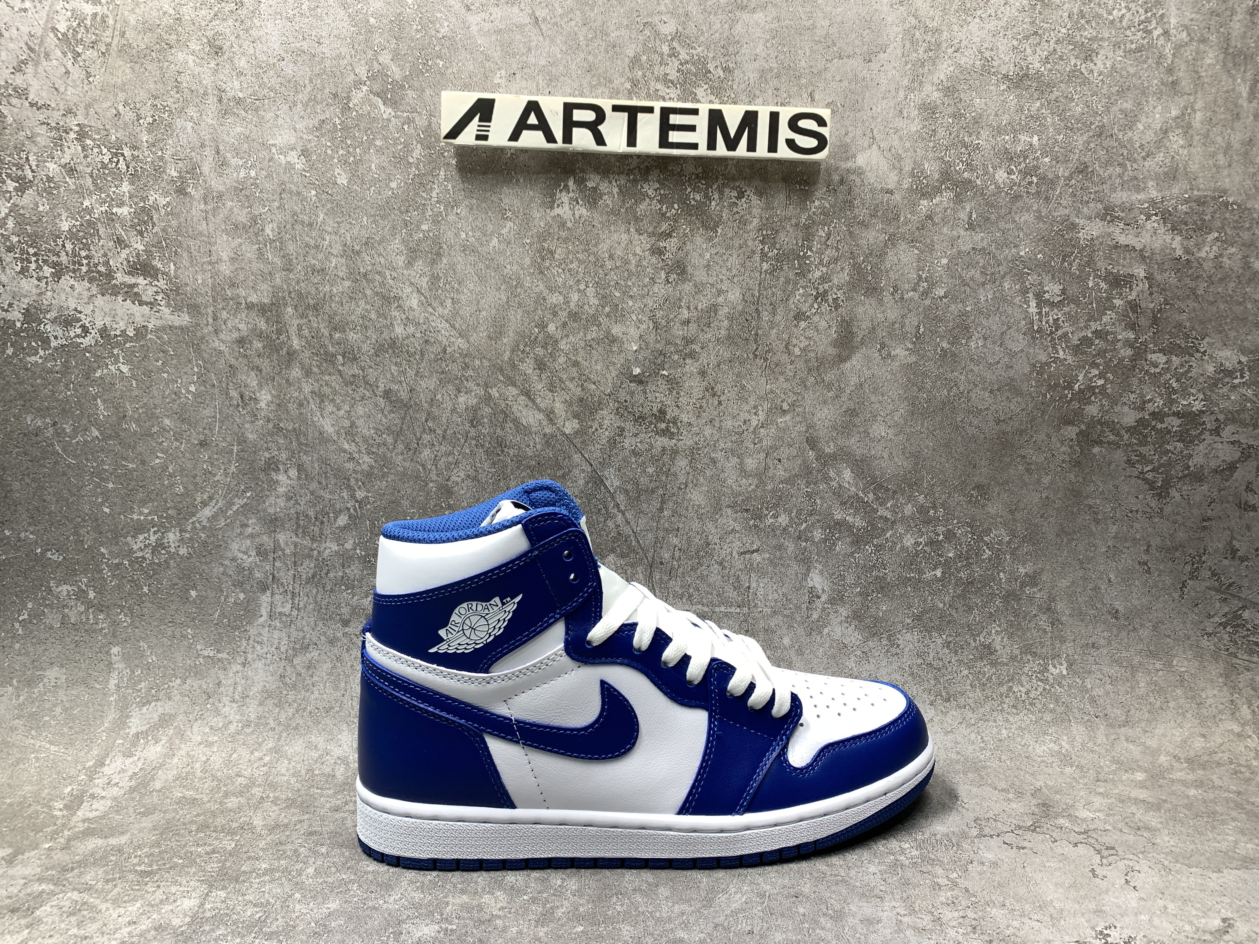Air Jordan 1 Retro High OG