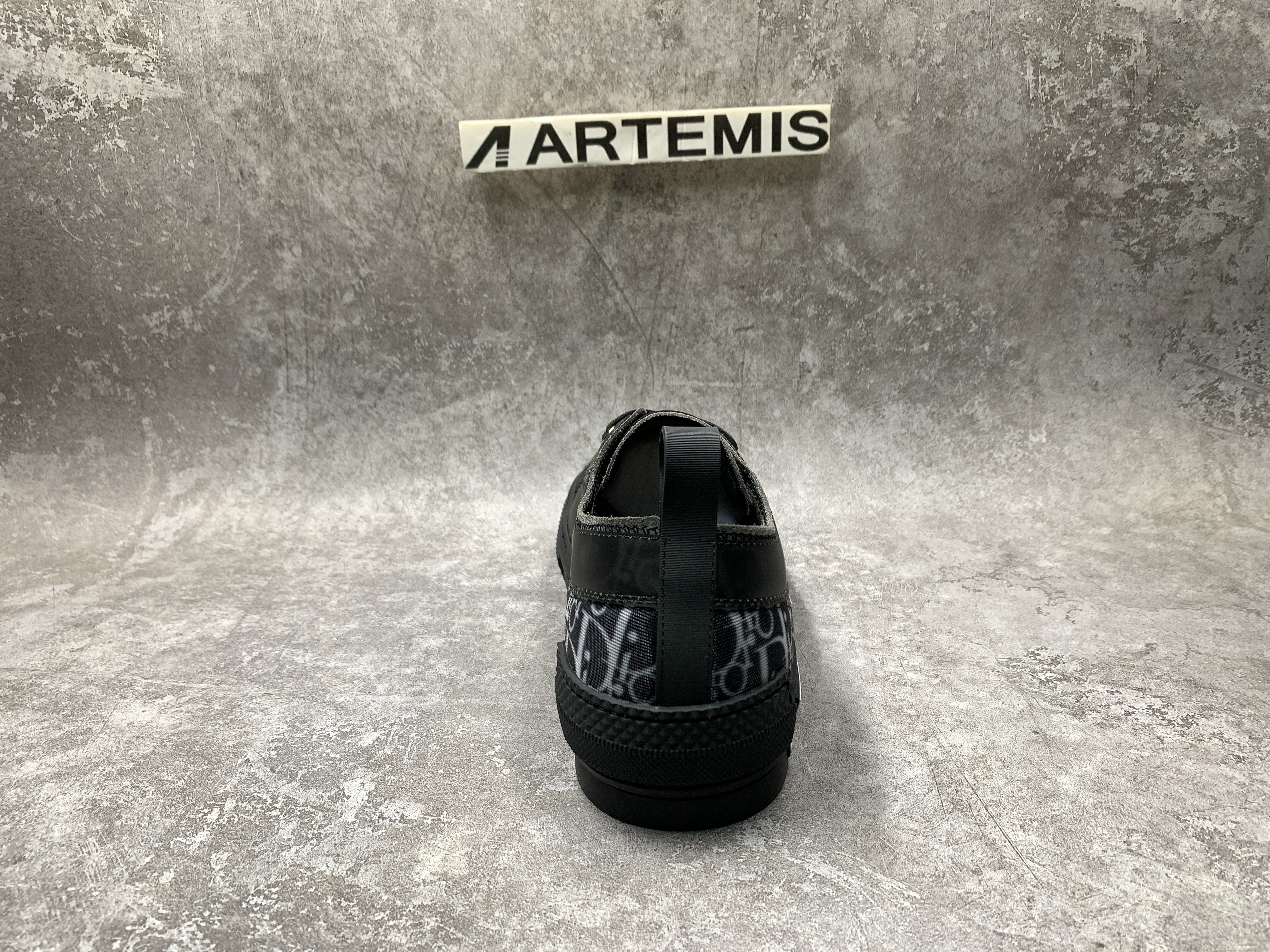 D*0r B23 Low Top Canvas Oblique Black