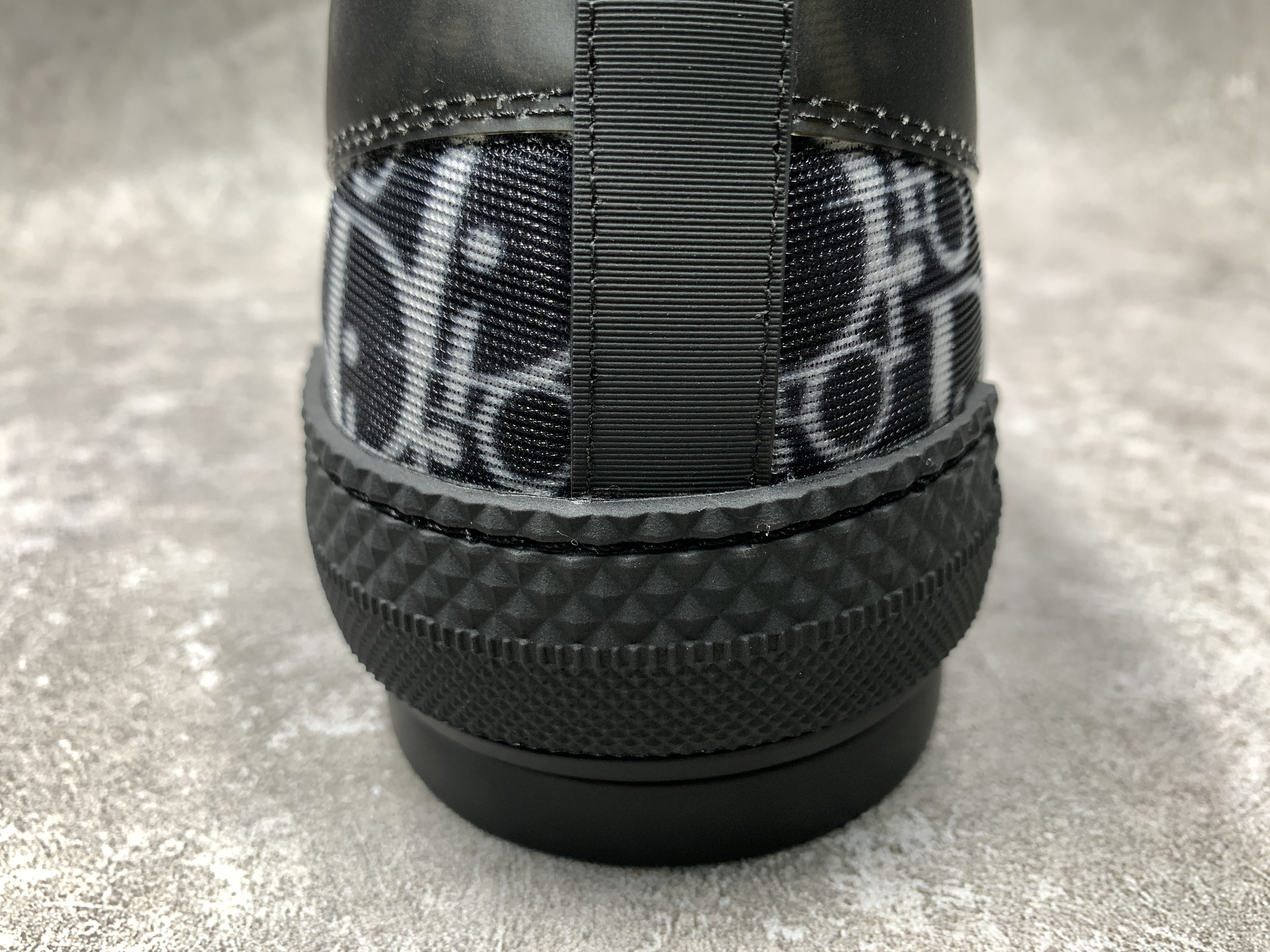 D*0r B23 Low Top Canvas Oblique Black