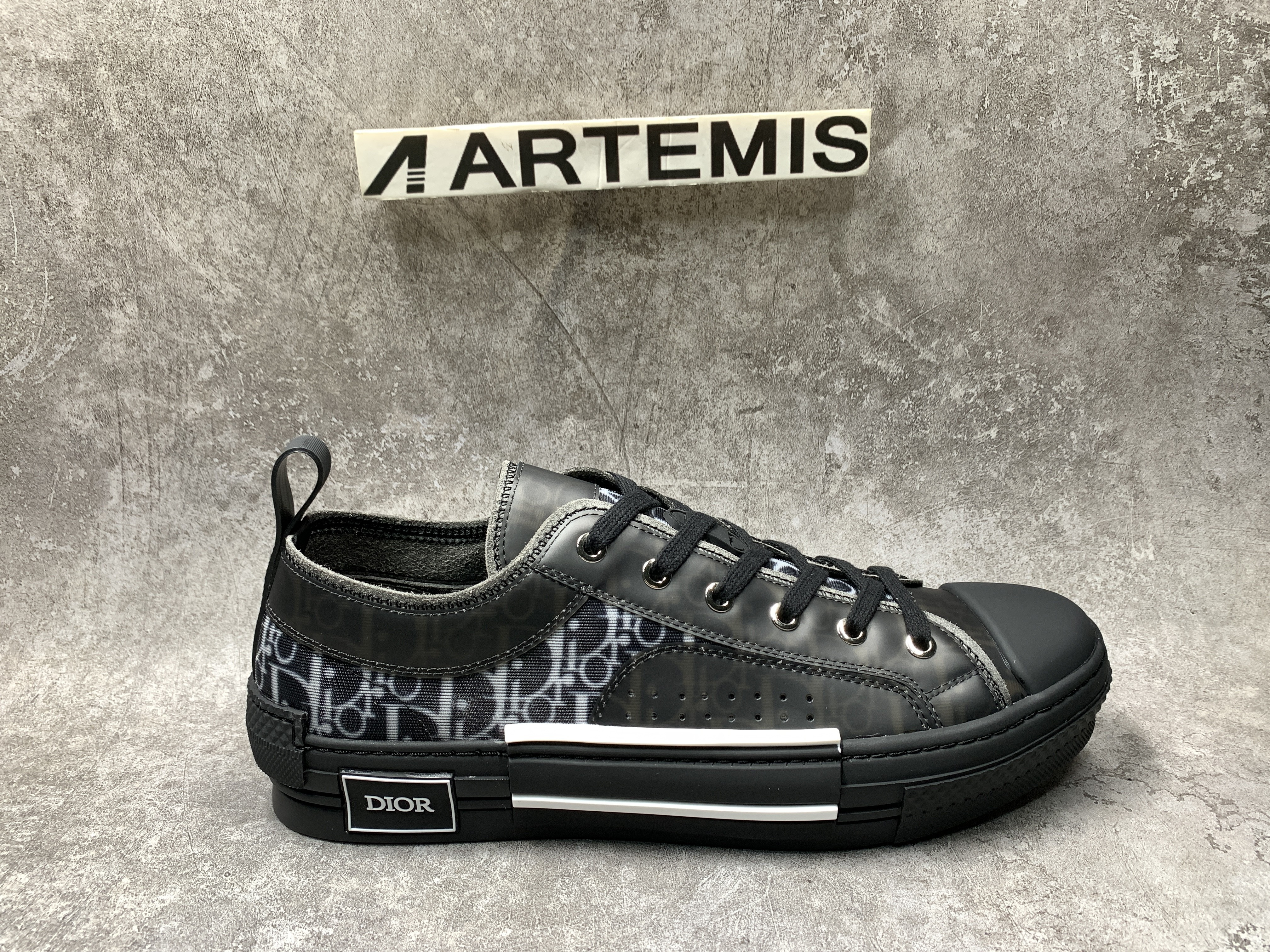 D*0r B23 Low Top Canvas Oblique Black