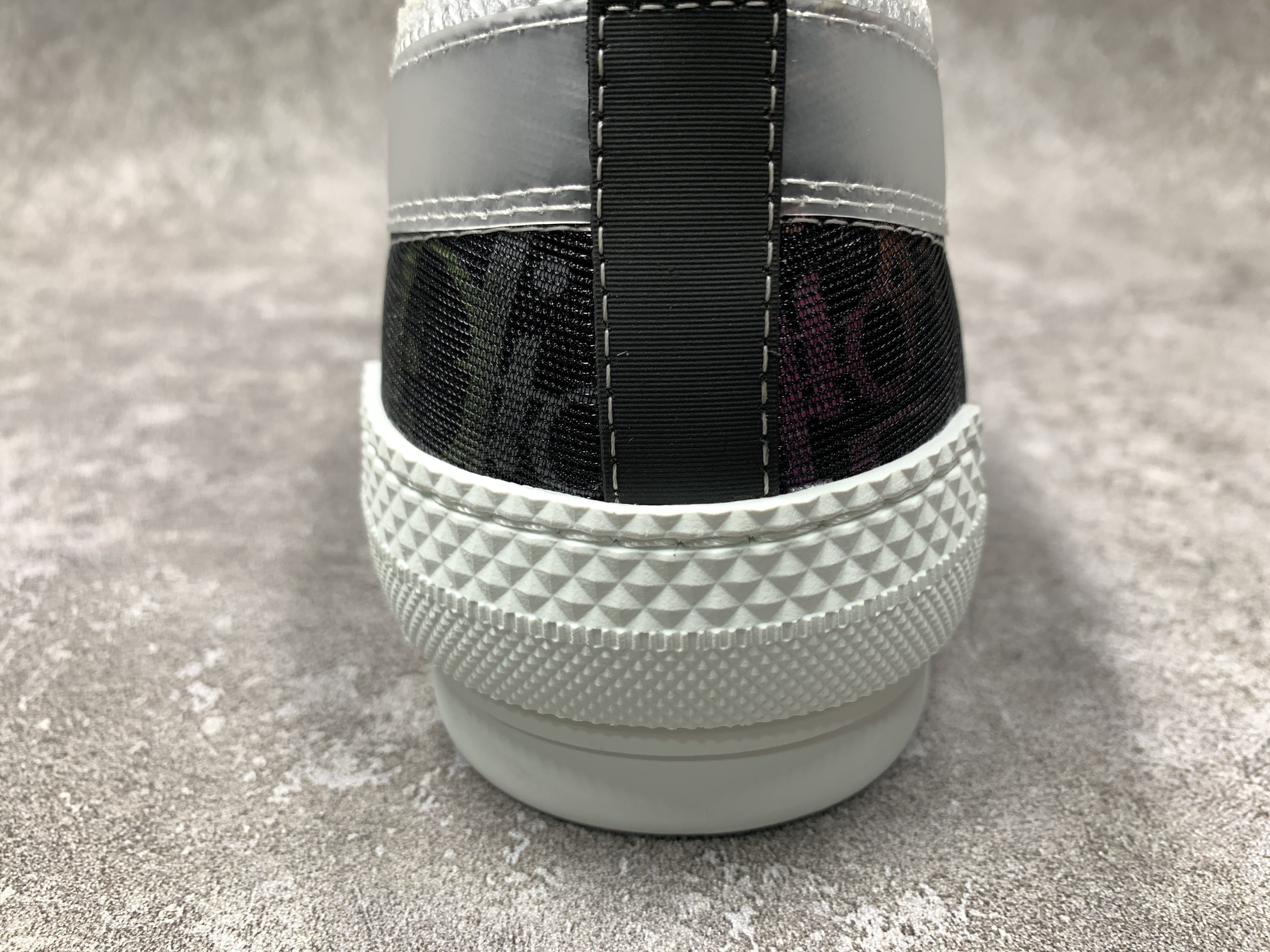 D*0r B23 Low Blue Black