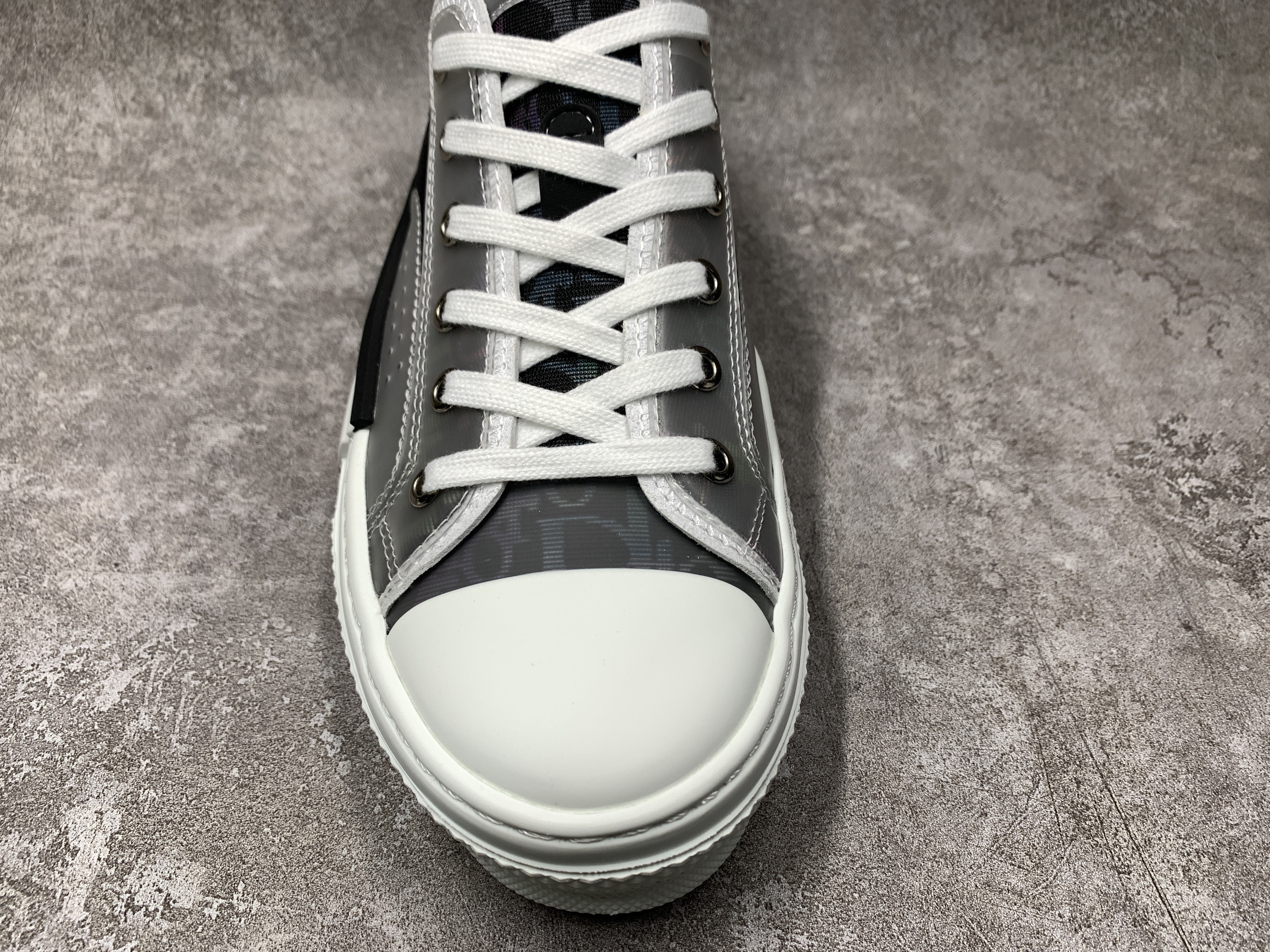 D*0r B23 Low Blue Black