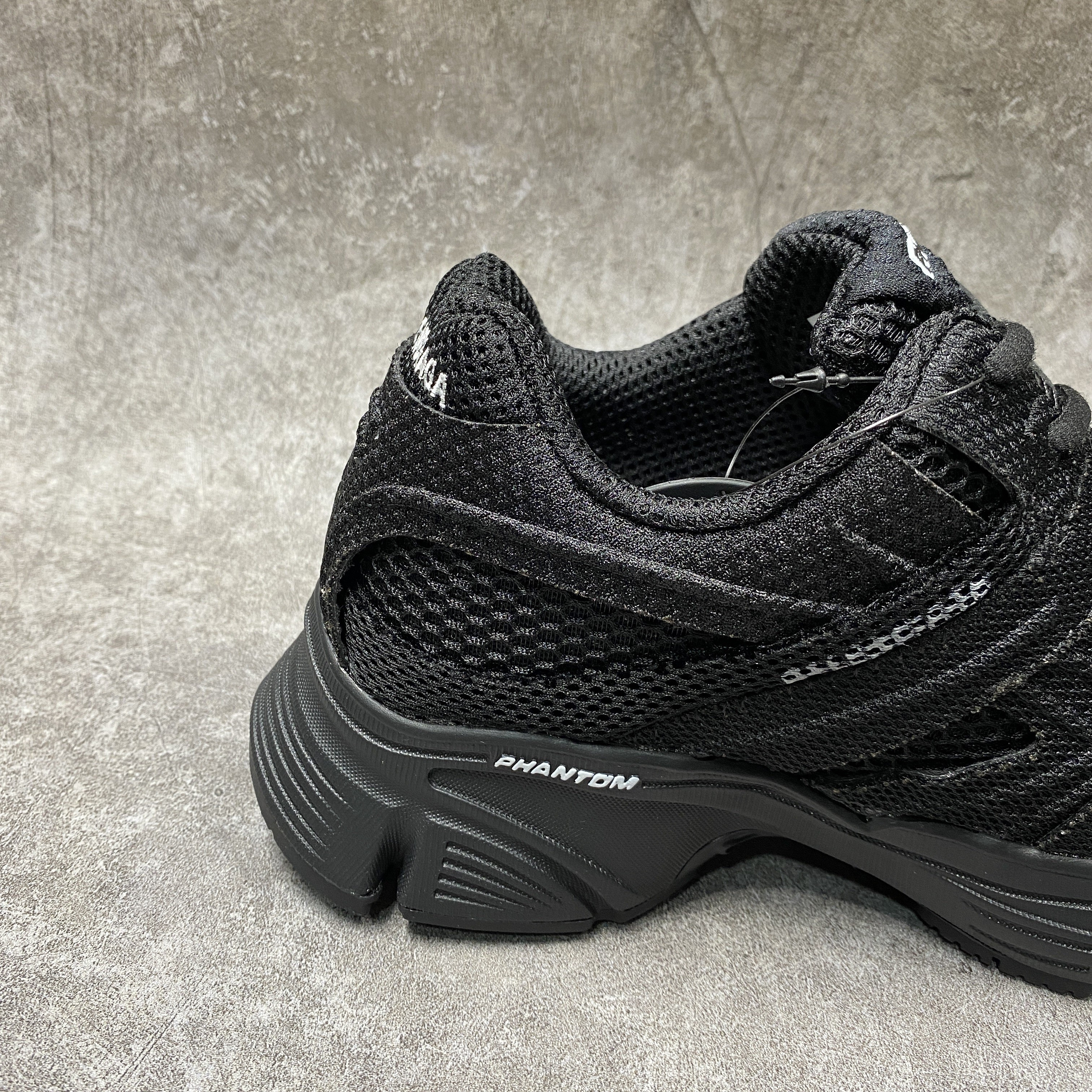 Balenciga Phantom Sneaker Black