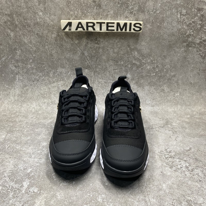 Ch*el Low Top Trainer Velvet Black