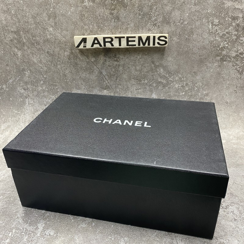 Ch*el Runner Tennis White Pink