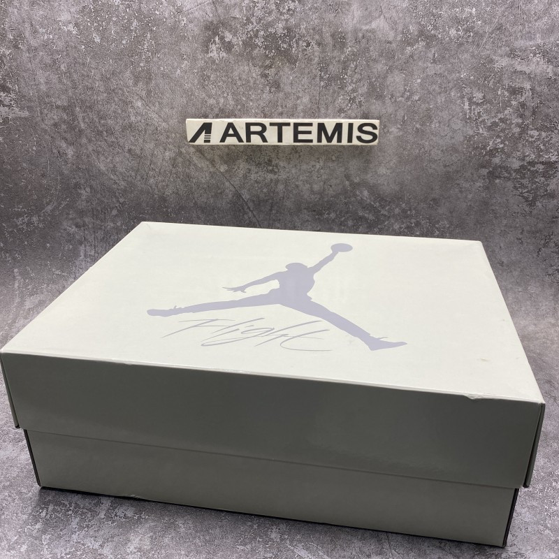 Air Jordan 4 Retro SB Pine Green